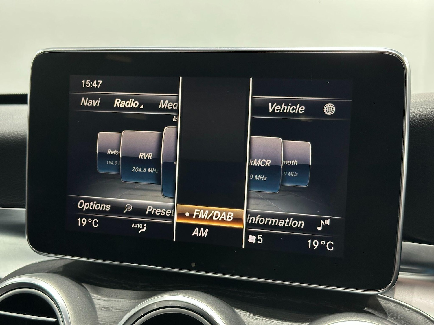 Used Mercedes-Benz C Class 2016 for sale - 76484857: Photo 40