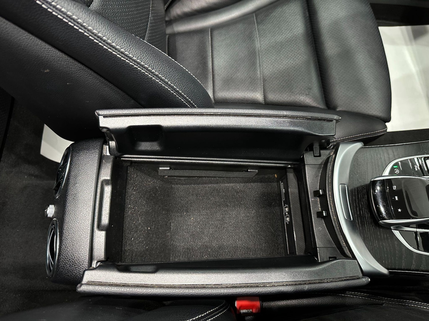 Used Mercedes-Benz C Class 2016 for sale - 76484857: Photo 50