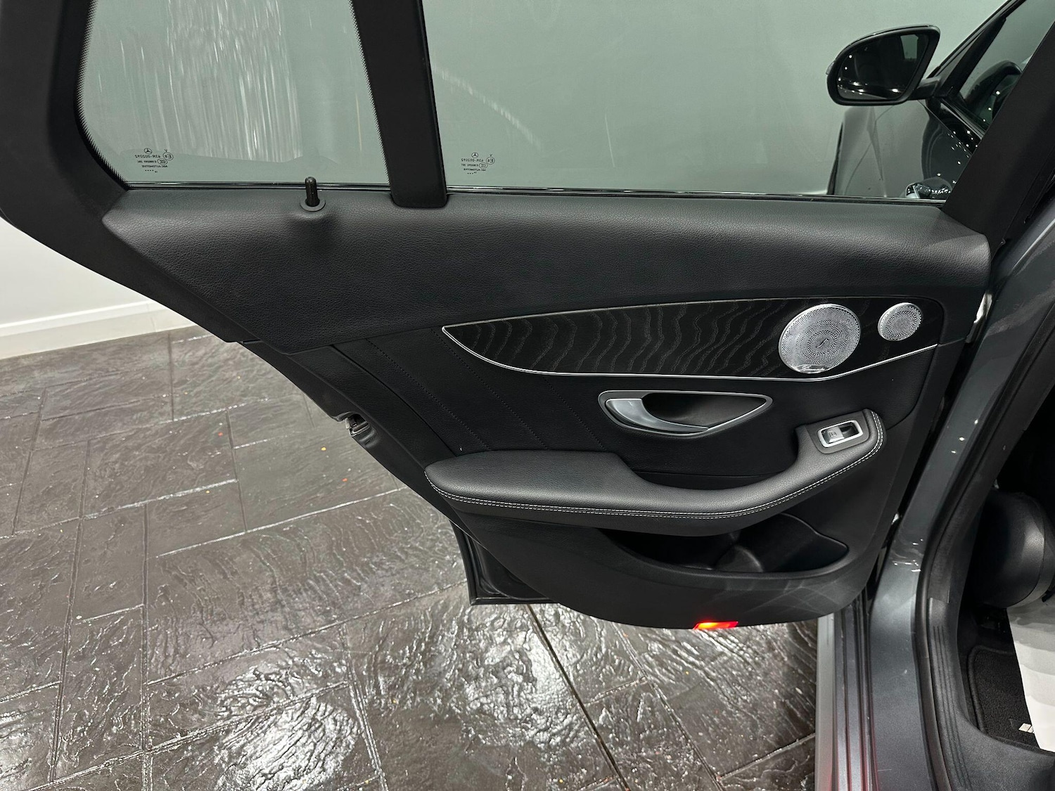 Used Mercedes-Benz C Class 2016 for sale - 76484857: Photo 65