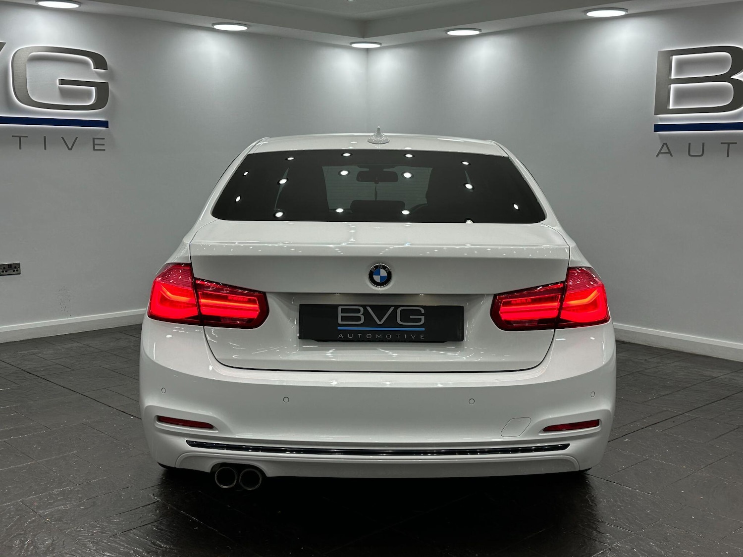 Used BMW 3 Series 2017 for sale - 76866166: Photo 11