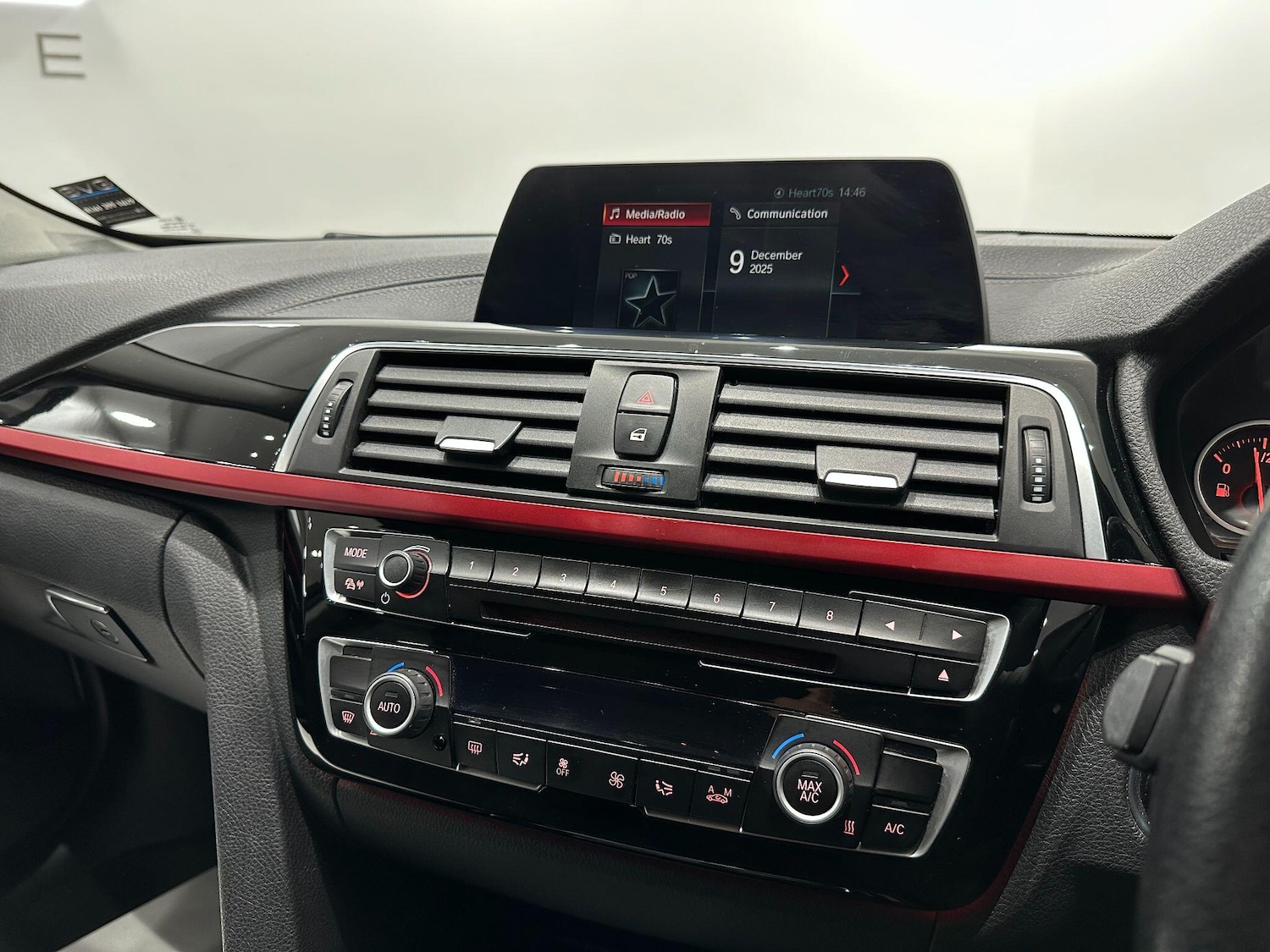 Used BMW 3 Series 2017 for sale - 76866166: Photo 32