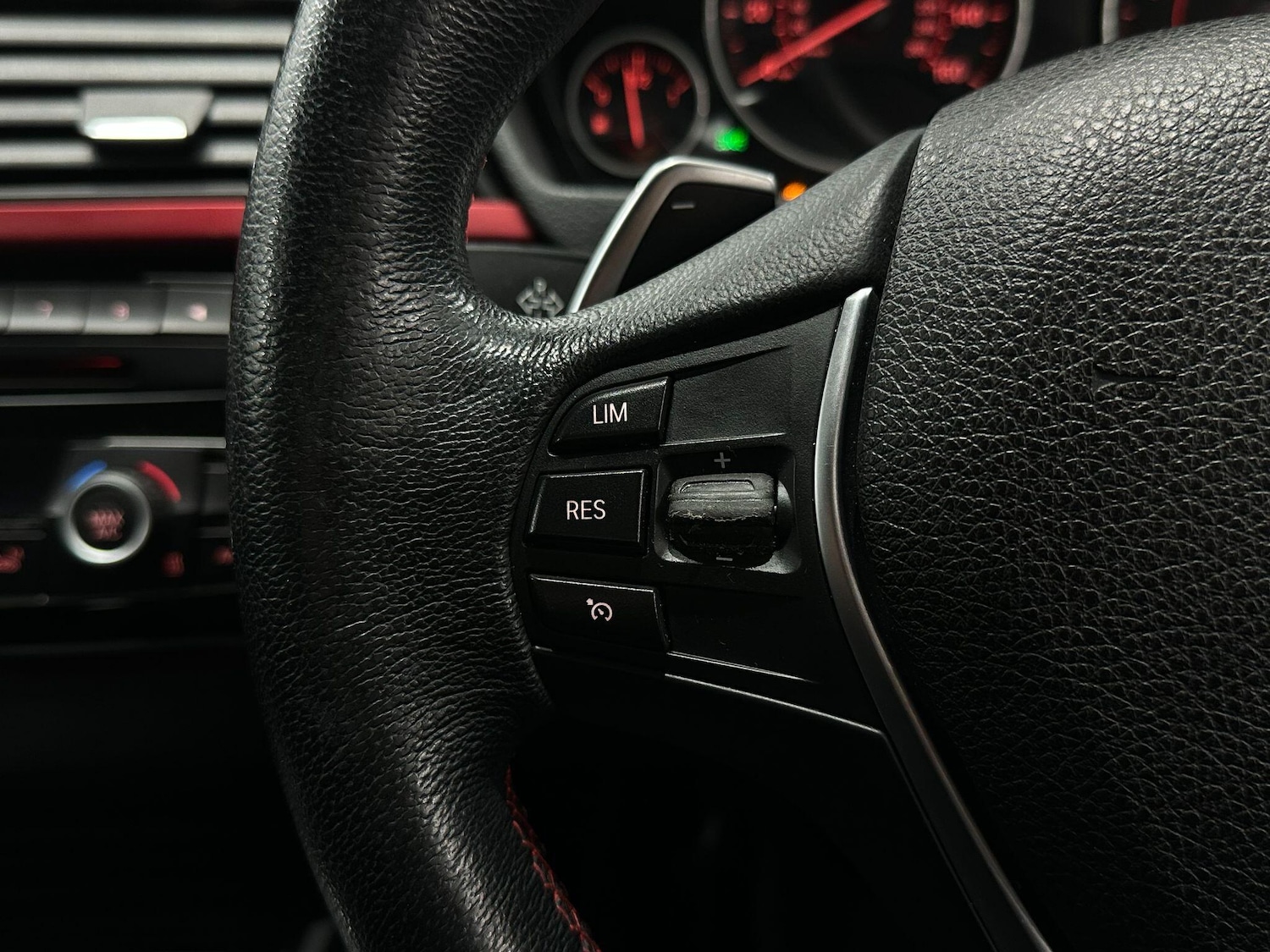 Used BMW 3 Series 2017 for sale - 76866166: Photo 47