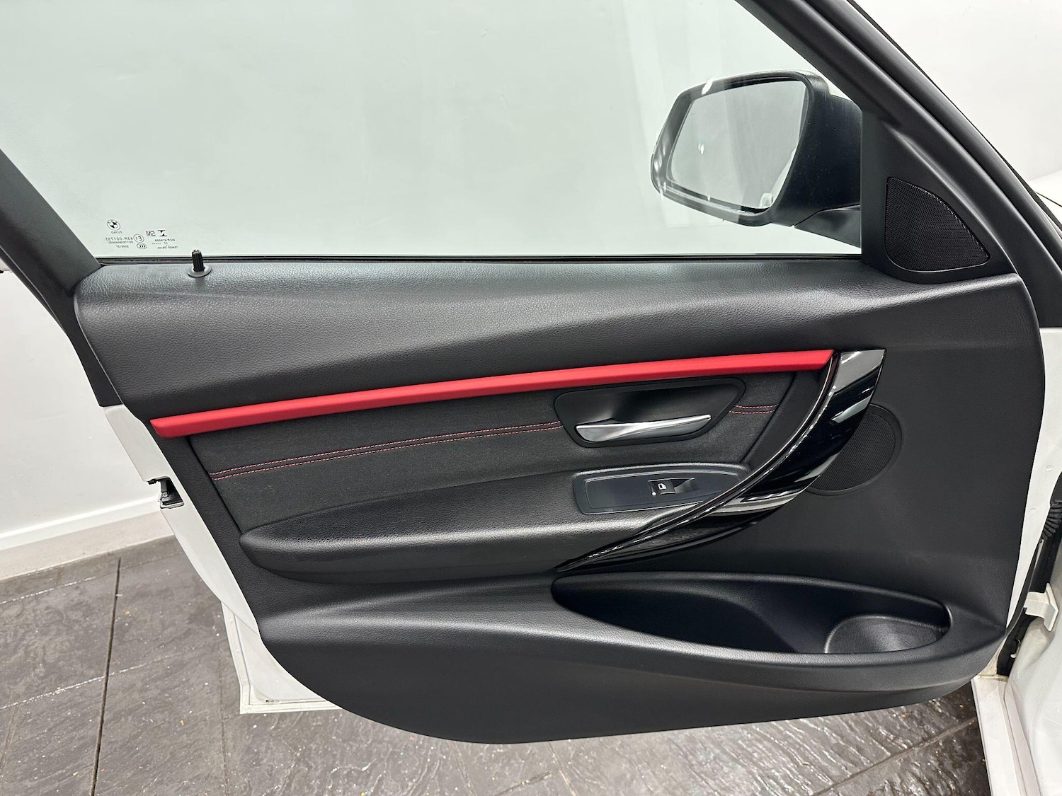 Used BMW 3 Series 2017 for sale - 76866166: Photo 51