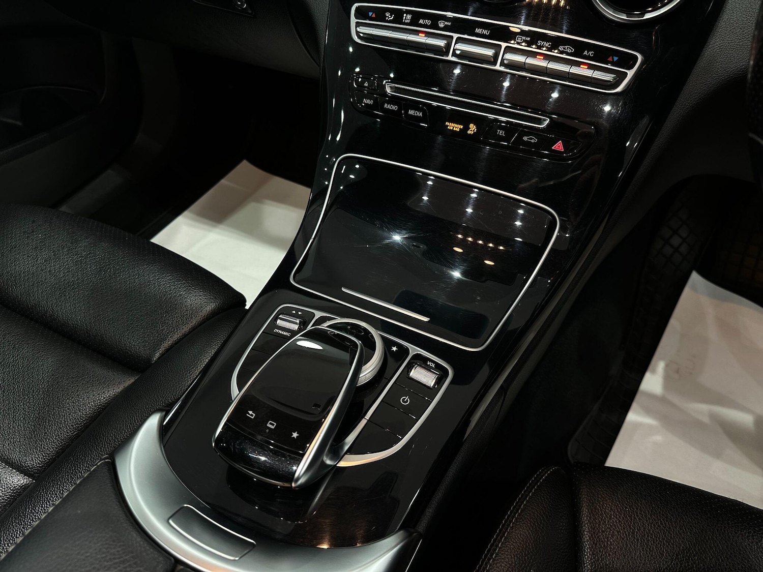 Used Mercedes-Benz C-Class 2015 for sale - 76108408: Photo 34