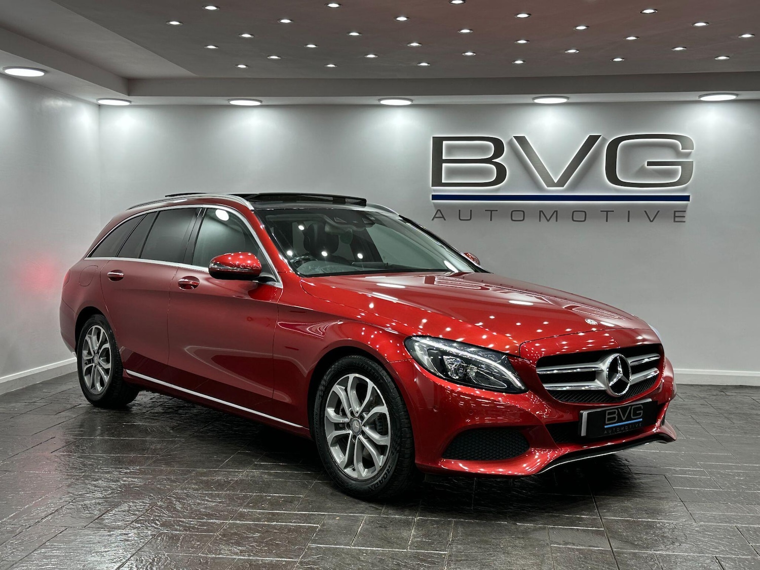 Used Mercedes-Benz C-Class 2015 for sale - 76108408: Photo 4