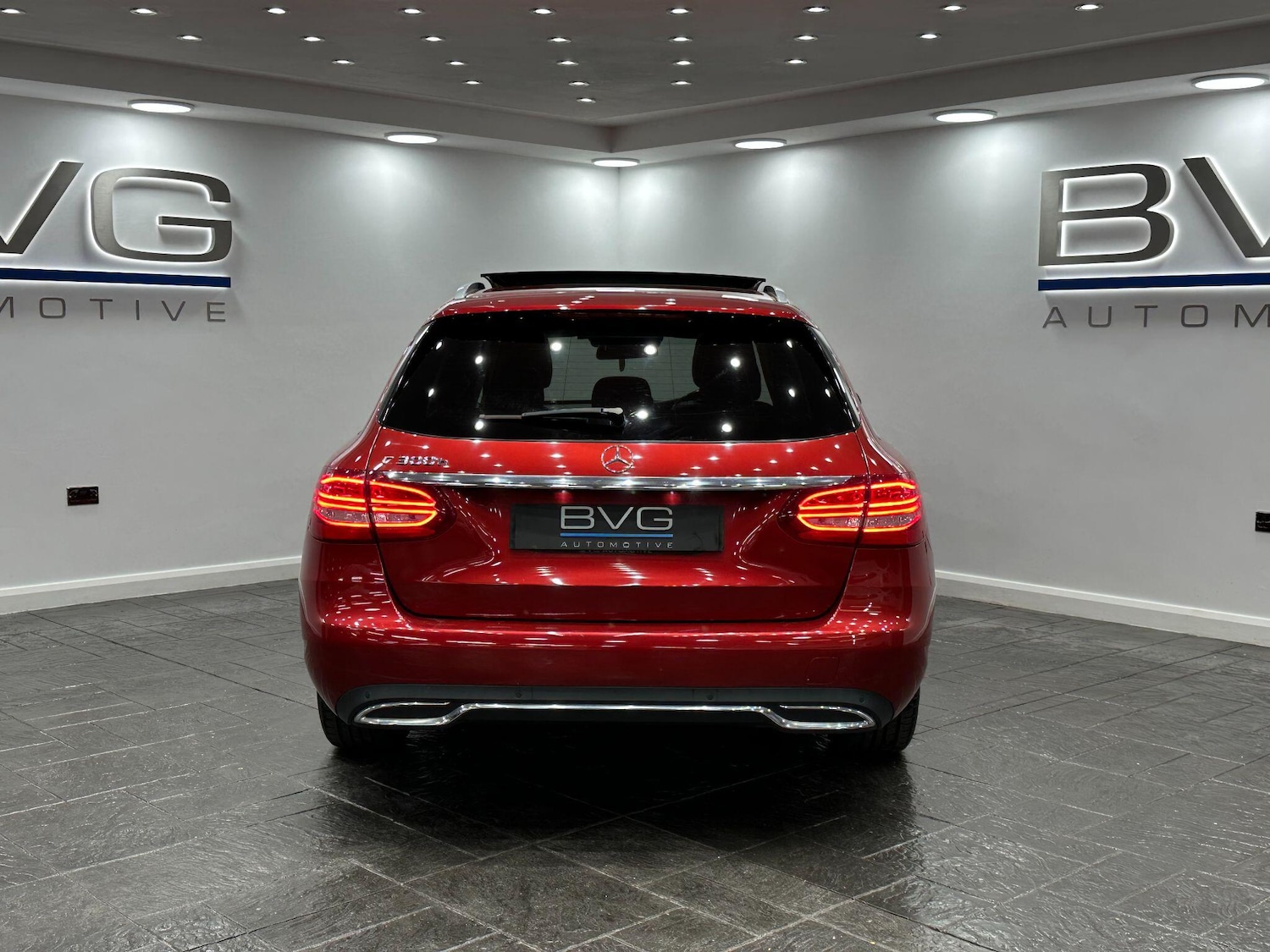 Used Mercedes-Benz C-Class 2015 for sale - 76108408: Photo 9