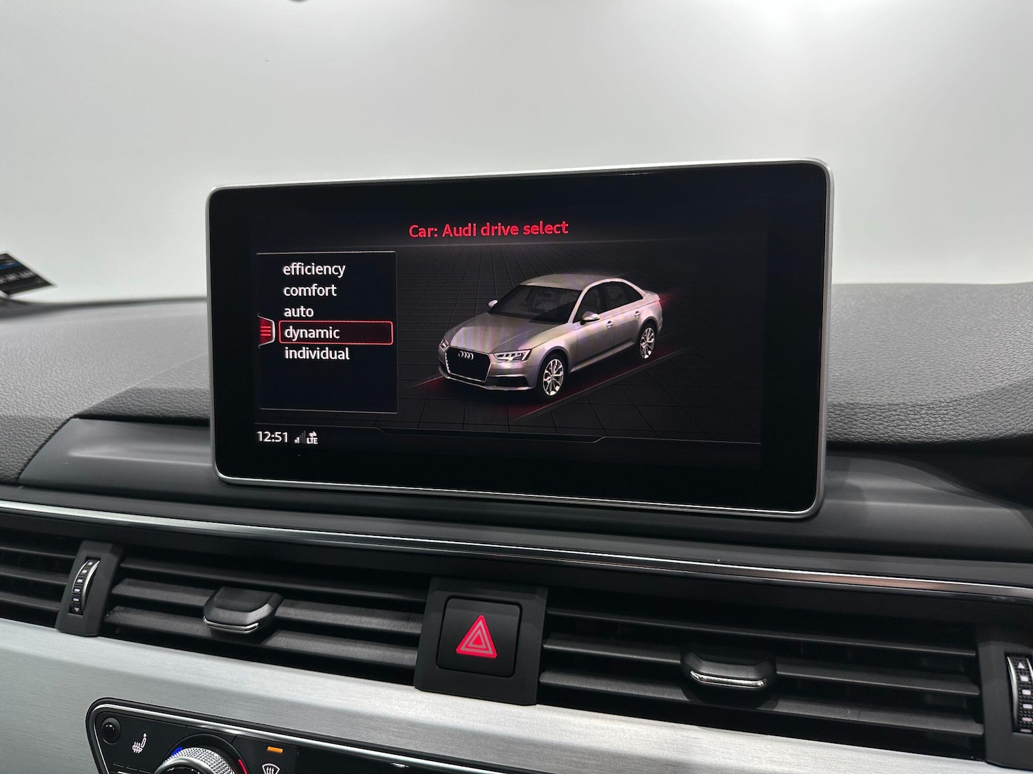 Used Audi A4 2018 for sale - 76832191: Photo 41