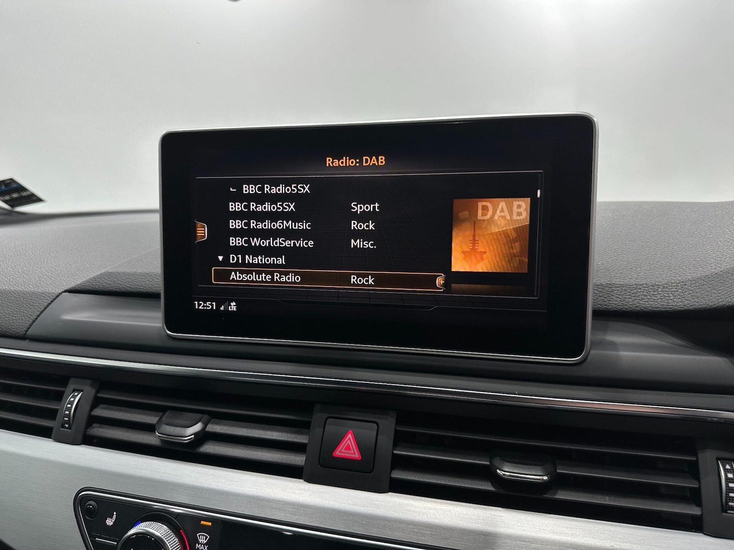 Used Audi A4 2018 for sale - 76832191: Photo 43