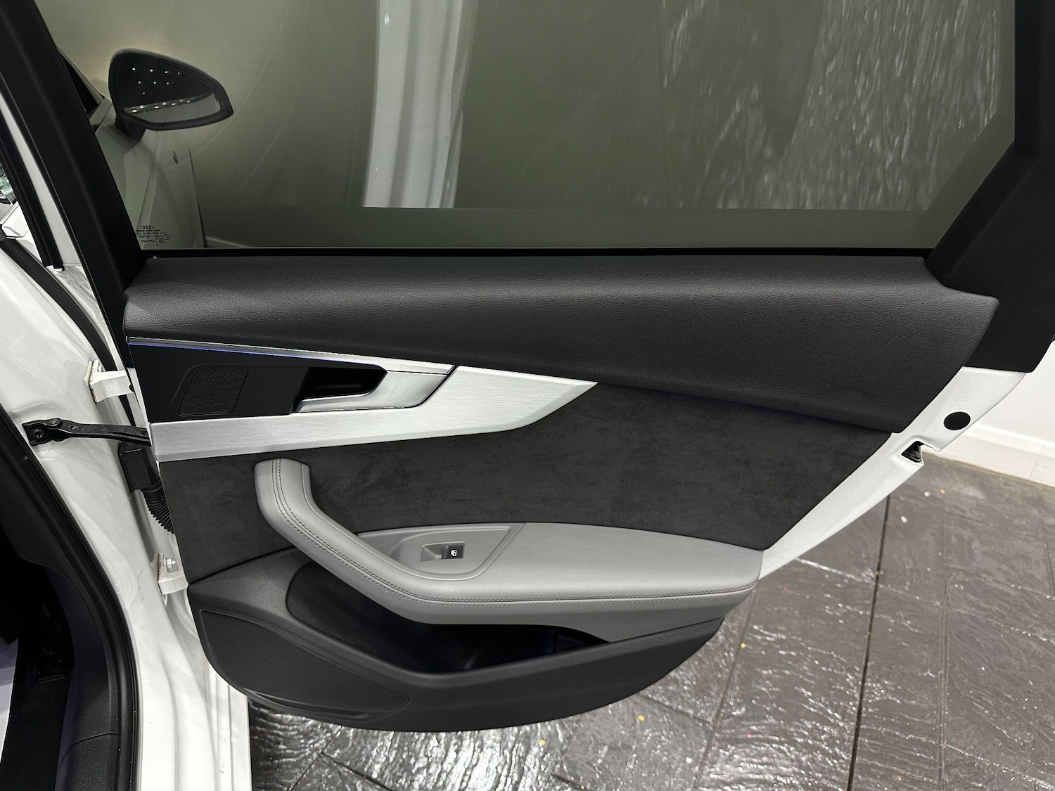 Used Audi A4 2018 for sale - 76832191: Photo 73