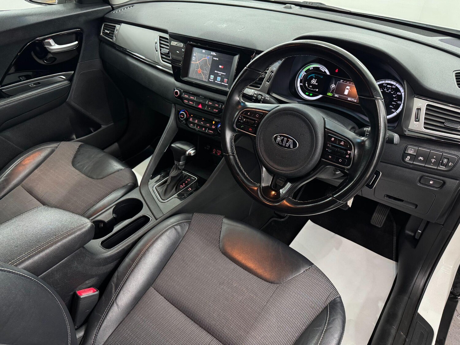 Used Kia Niro for sale - 77495999: Photo 22