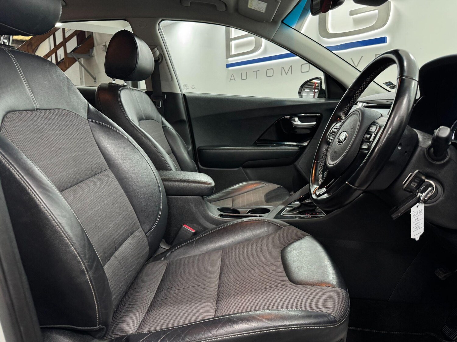 Used Kia Niro for sale - 77495999: Photo 24