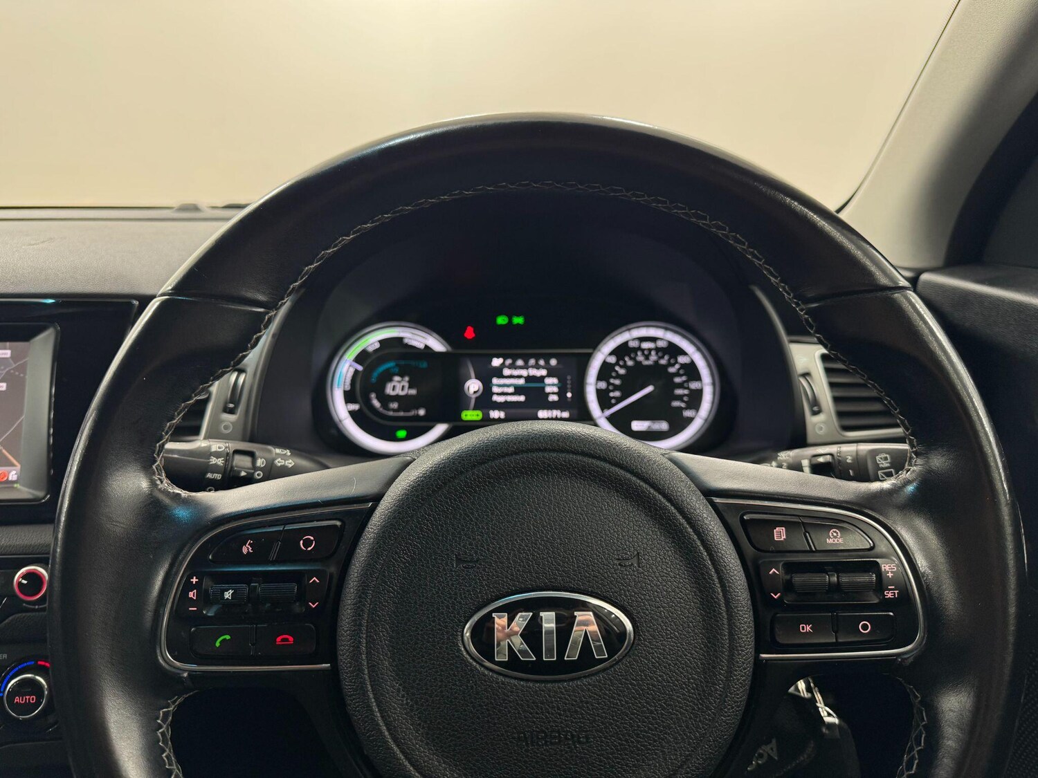 Used Kia Niro for sale - 77495999: Photo 45