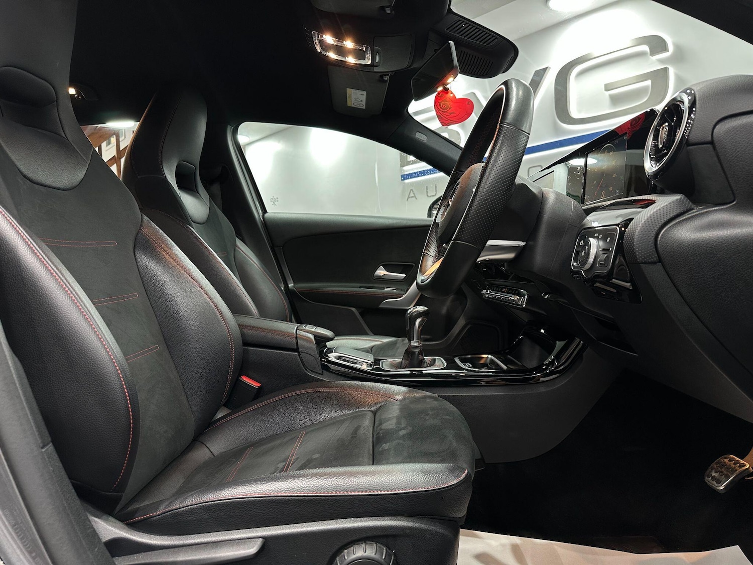 Used Mercedes-Benz A-Class 2019 for sale - 76432821: Photo 24