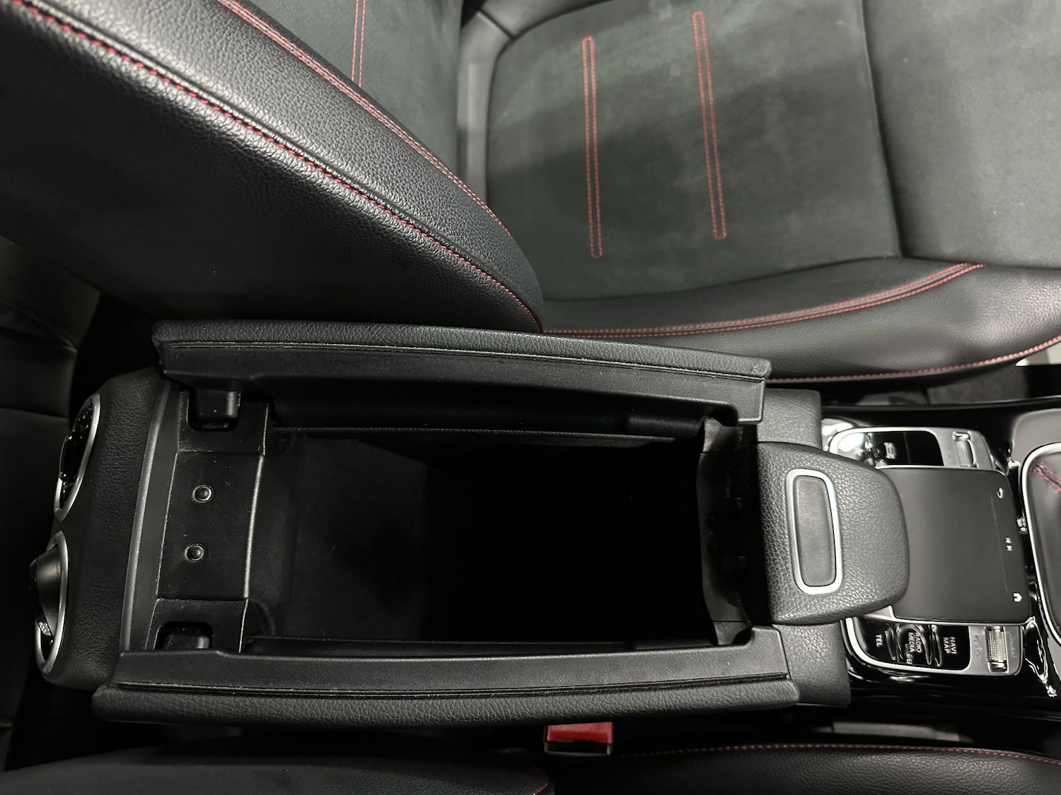 Used Mercedes-Benz A-Class 2019 for sale - 76432821: Photo 52