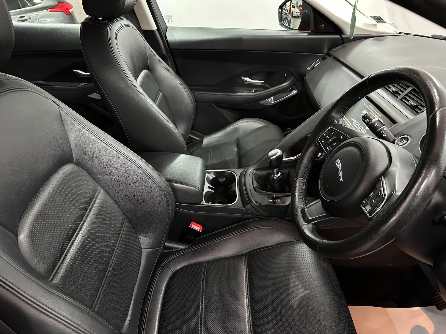 Used Jaguar E-Pace 2019 for sale - 76109807: Photo 23