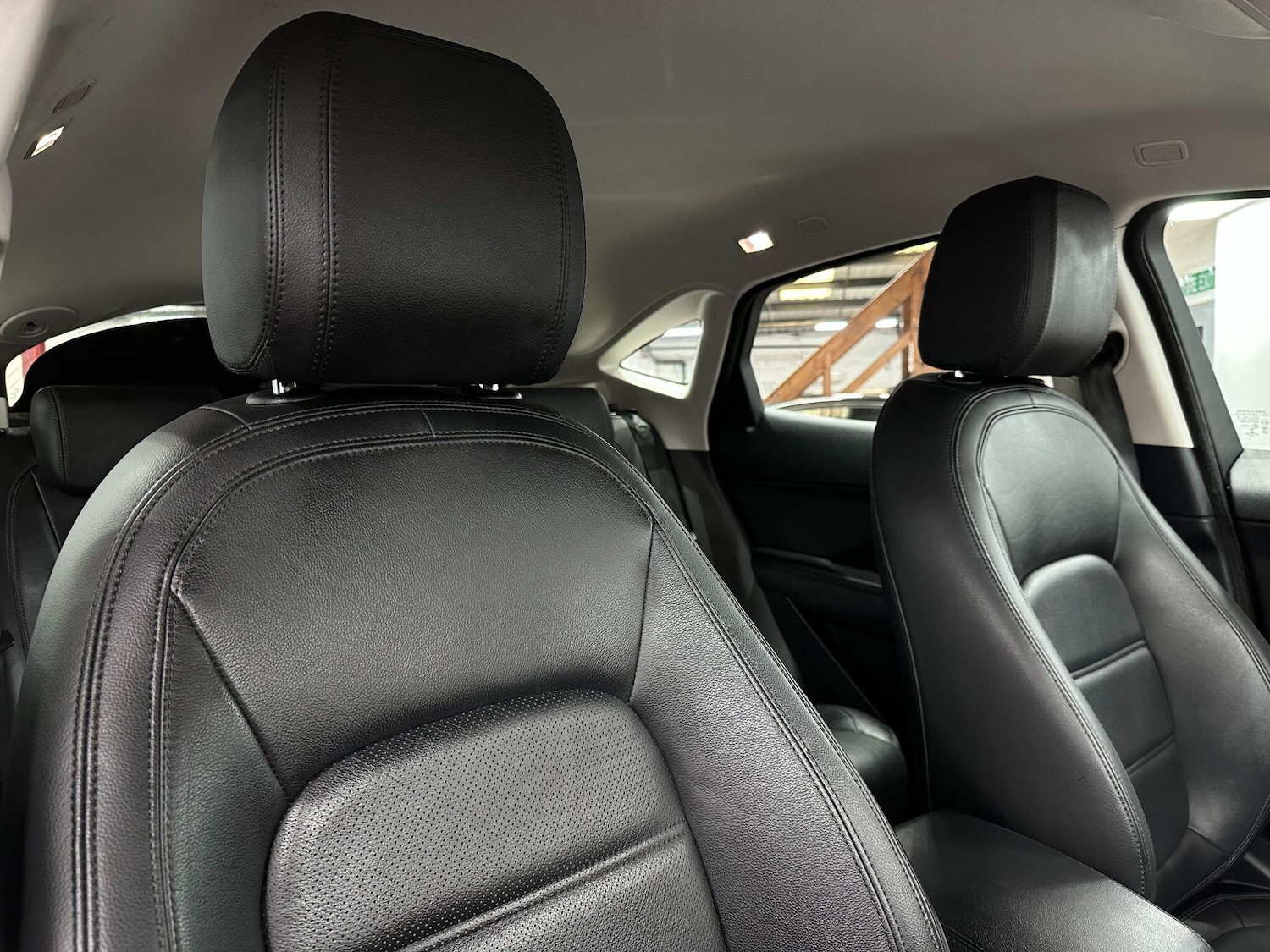 Used Jaguar E-Pace 2019 for sale - 76109807: Photo 25