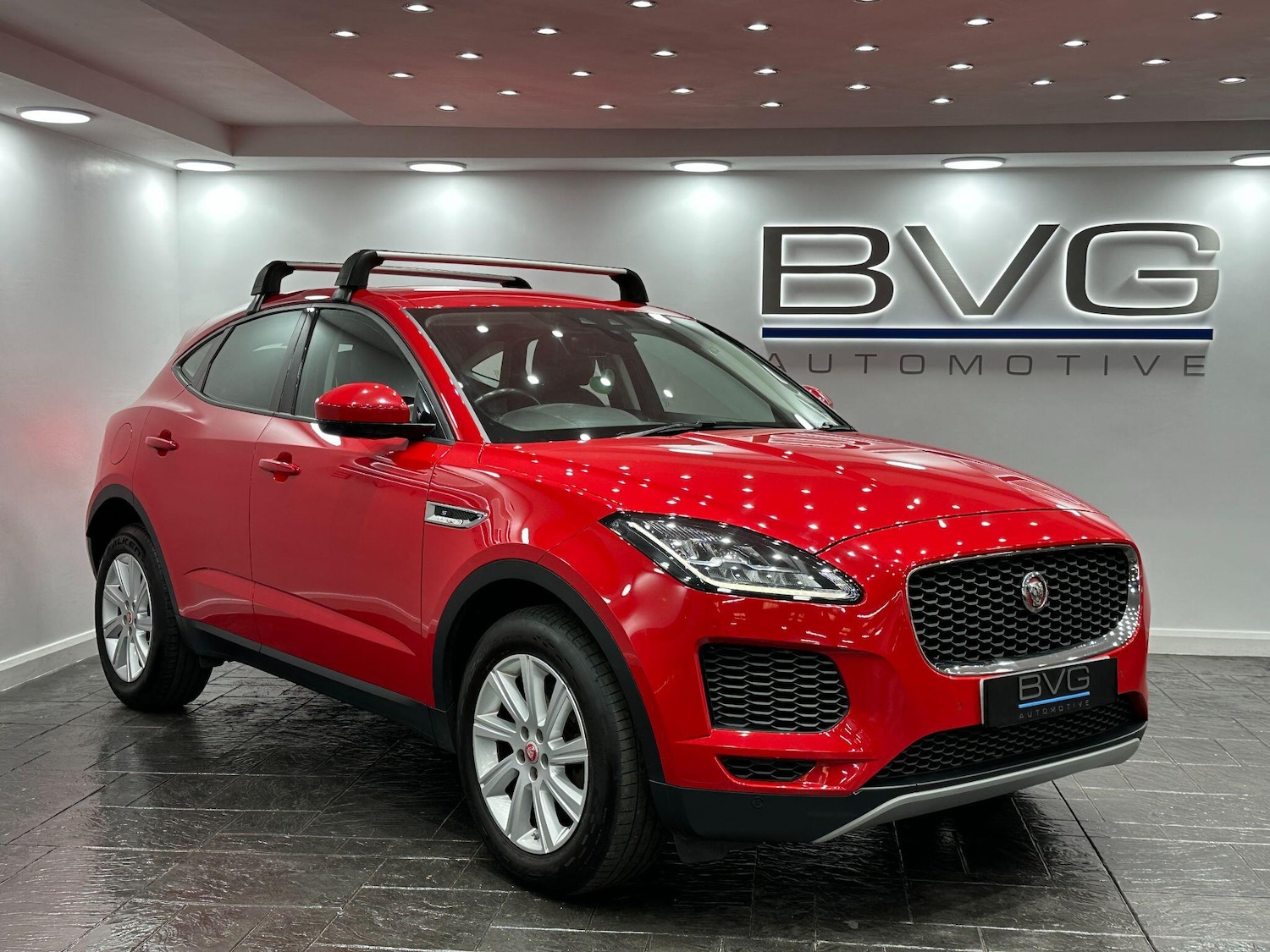 Used Jaguar E-Pace 2019 for sale - 76109807: Photo 4