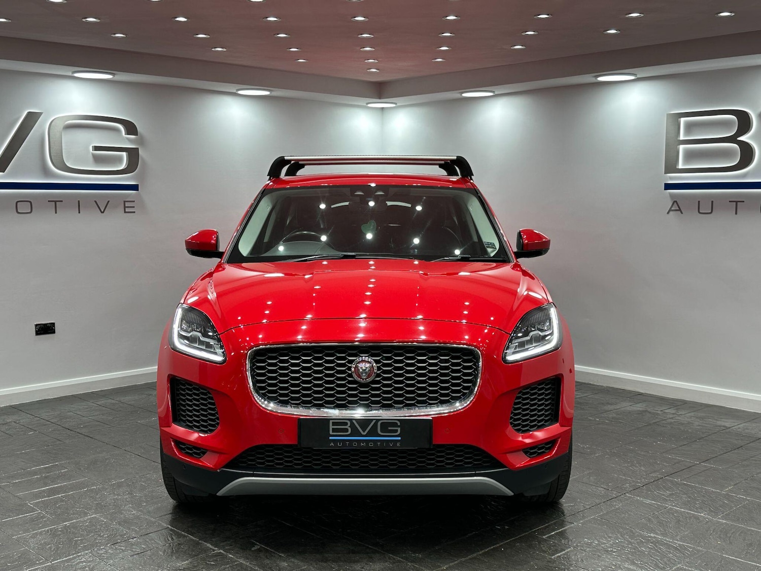 Used Jaguar E-Pace 2019 for sale - 76109807: Photo 5