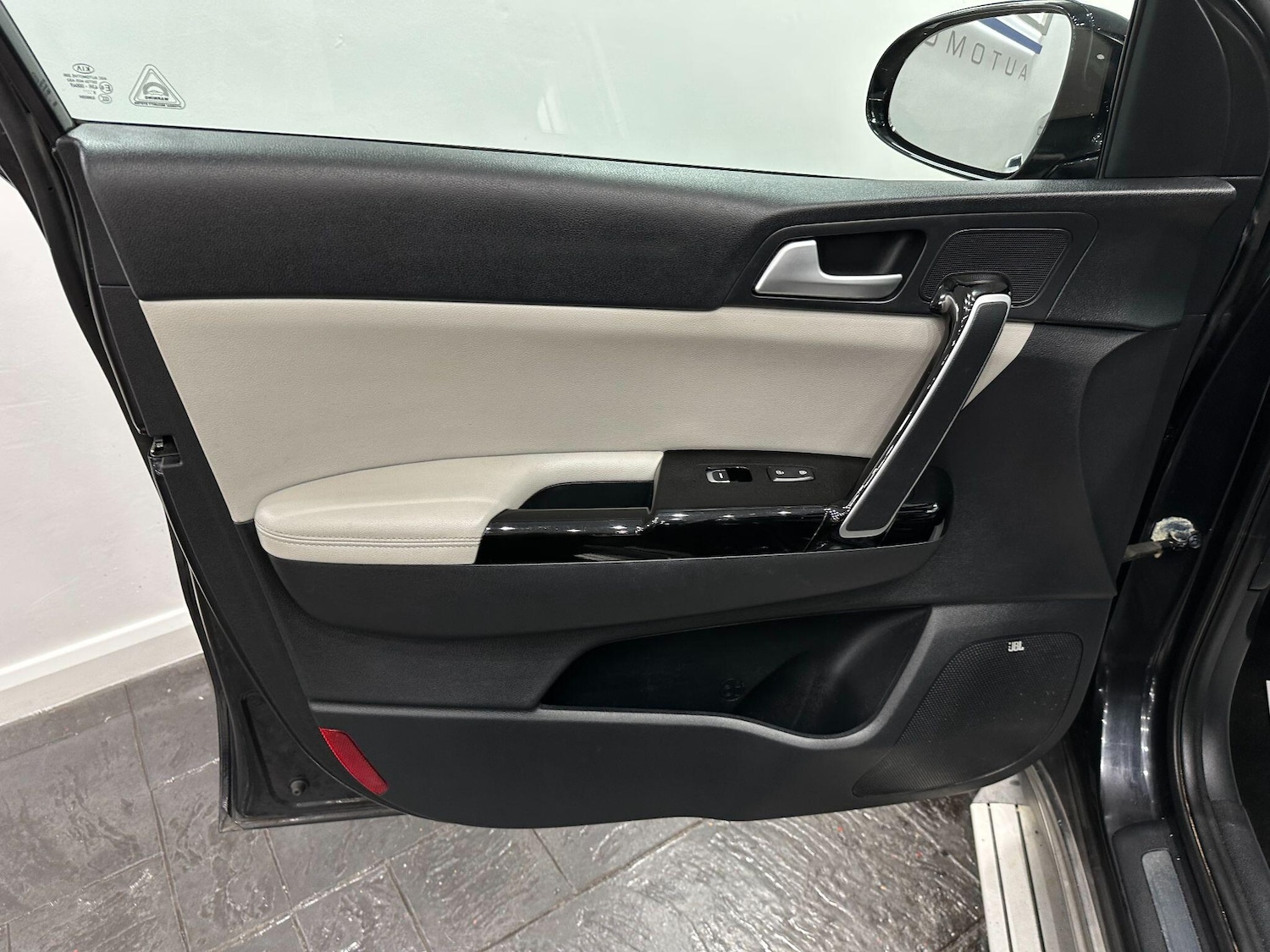 Used Kia Sportage 2017 for sale - 76408620: Photo 38