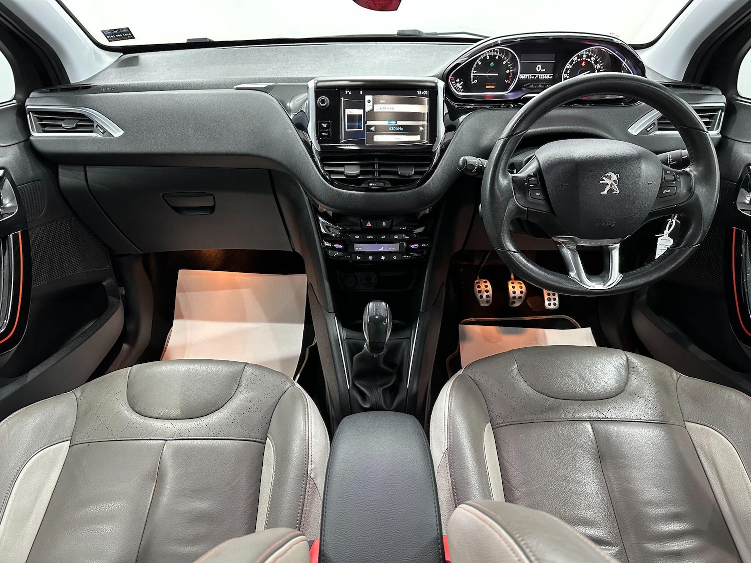 Used Peugeot 208 2014 for sale - 77066832: Photo 38