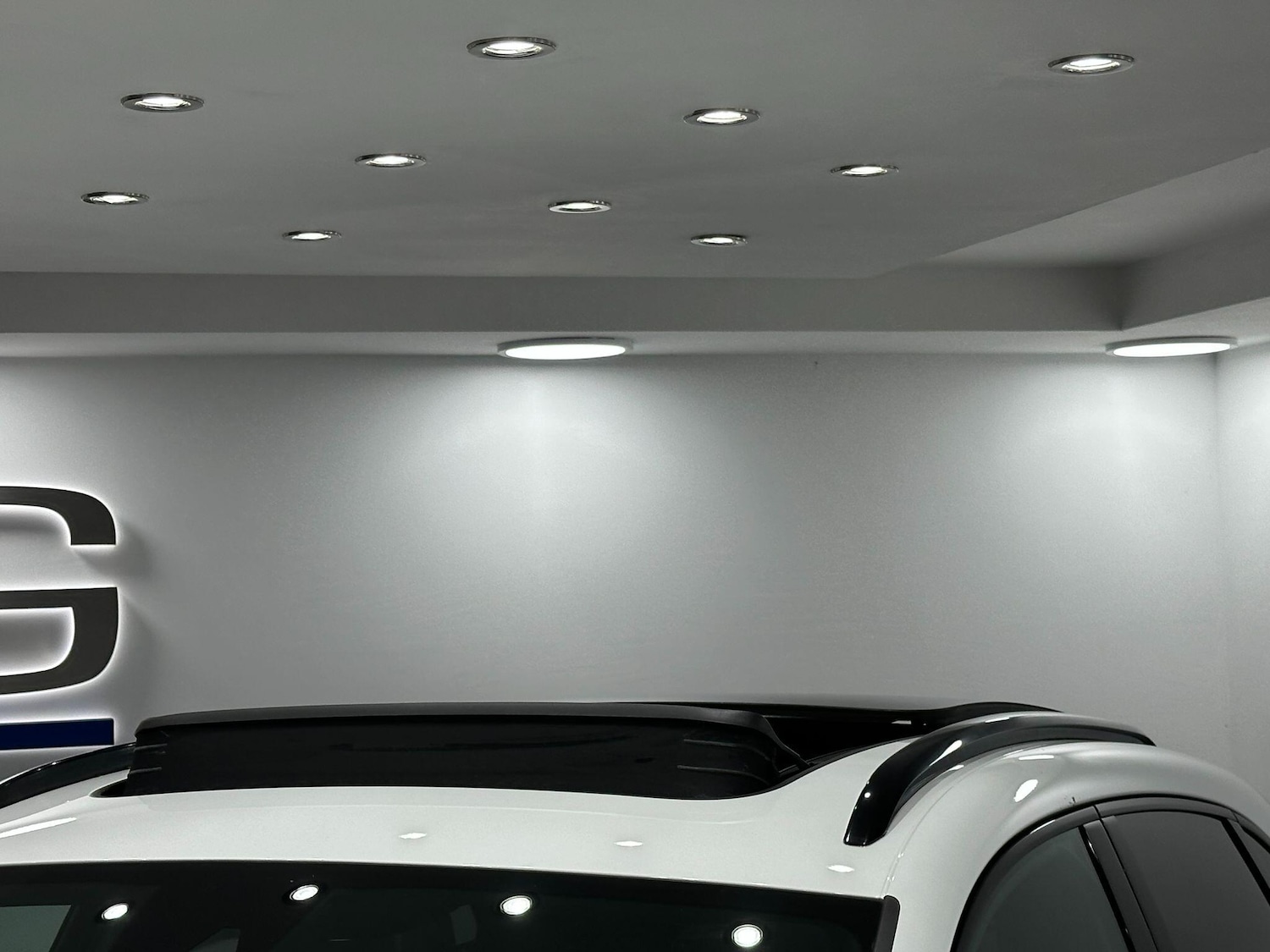 Used Porsche Macan 2018 for sale - 76765781: Photo 17