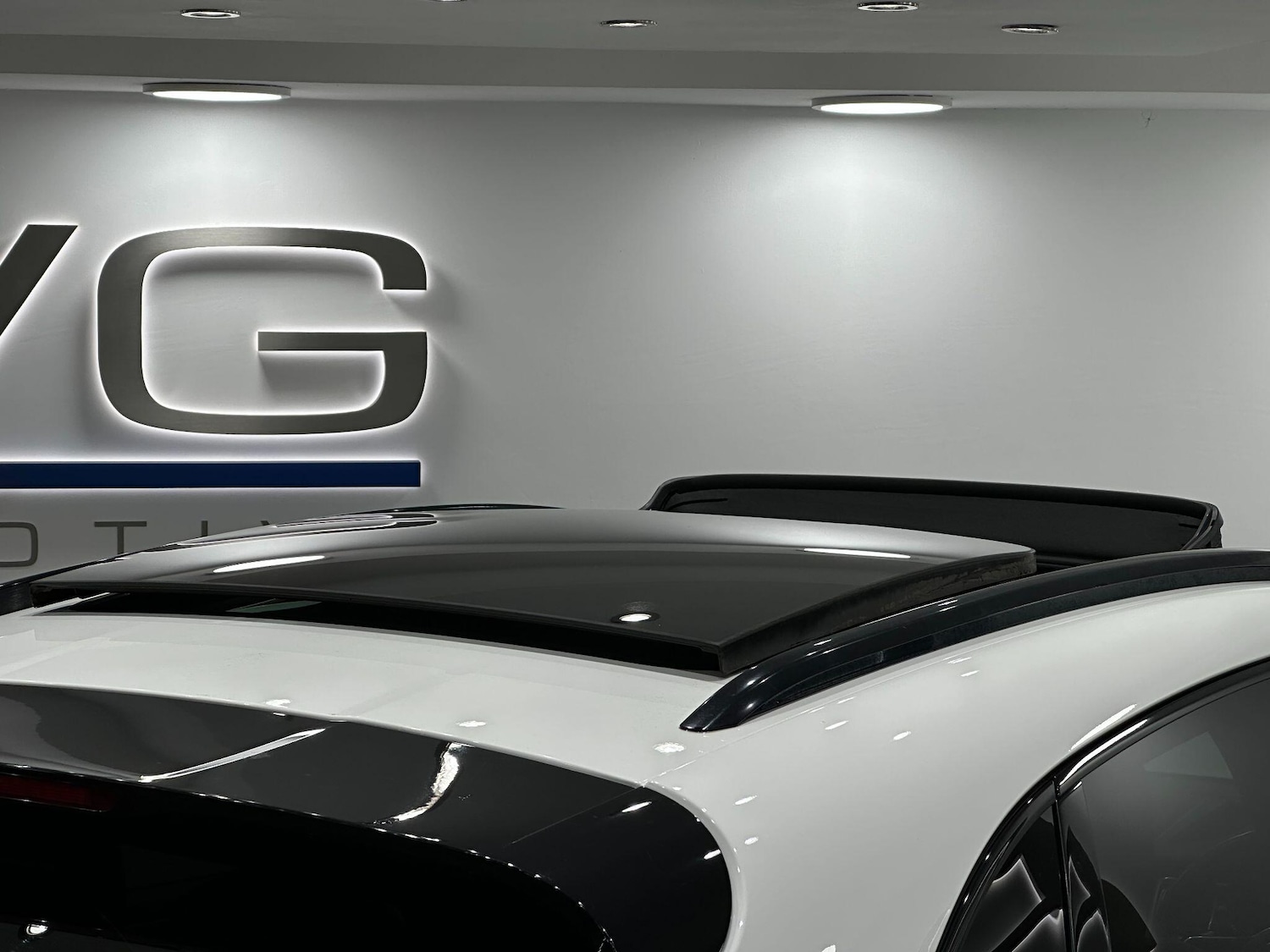 Used Porsche Macan 2018 for sale - 76765781: Photo 23