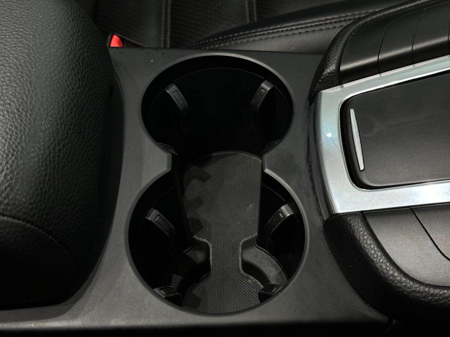 Used Porsche Macan 2018 for sale - 76765781: Photo 32