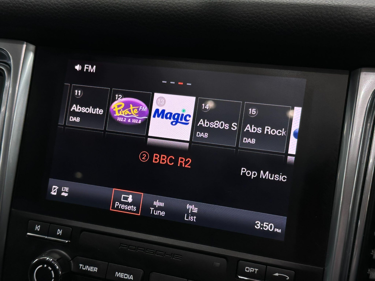 Used Porsche Macan 2018 for sale - 76765781: Photo 46