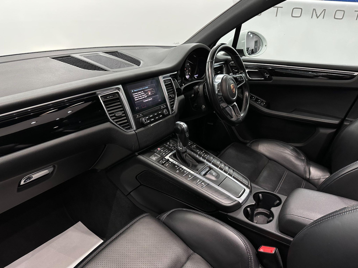 Used Porsche Macan 2018 for sale - 76765781: Photo 57