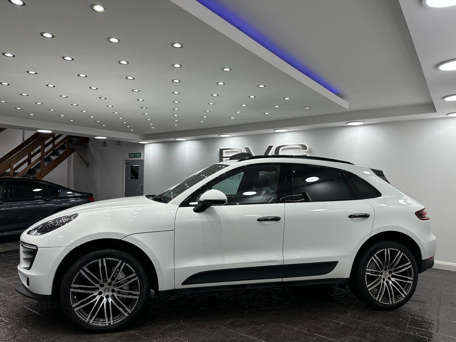 Used Porsche Macan 2018 for sale - 76765781: Photo 8