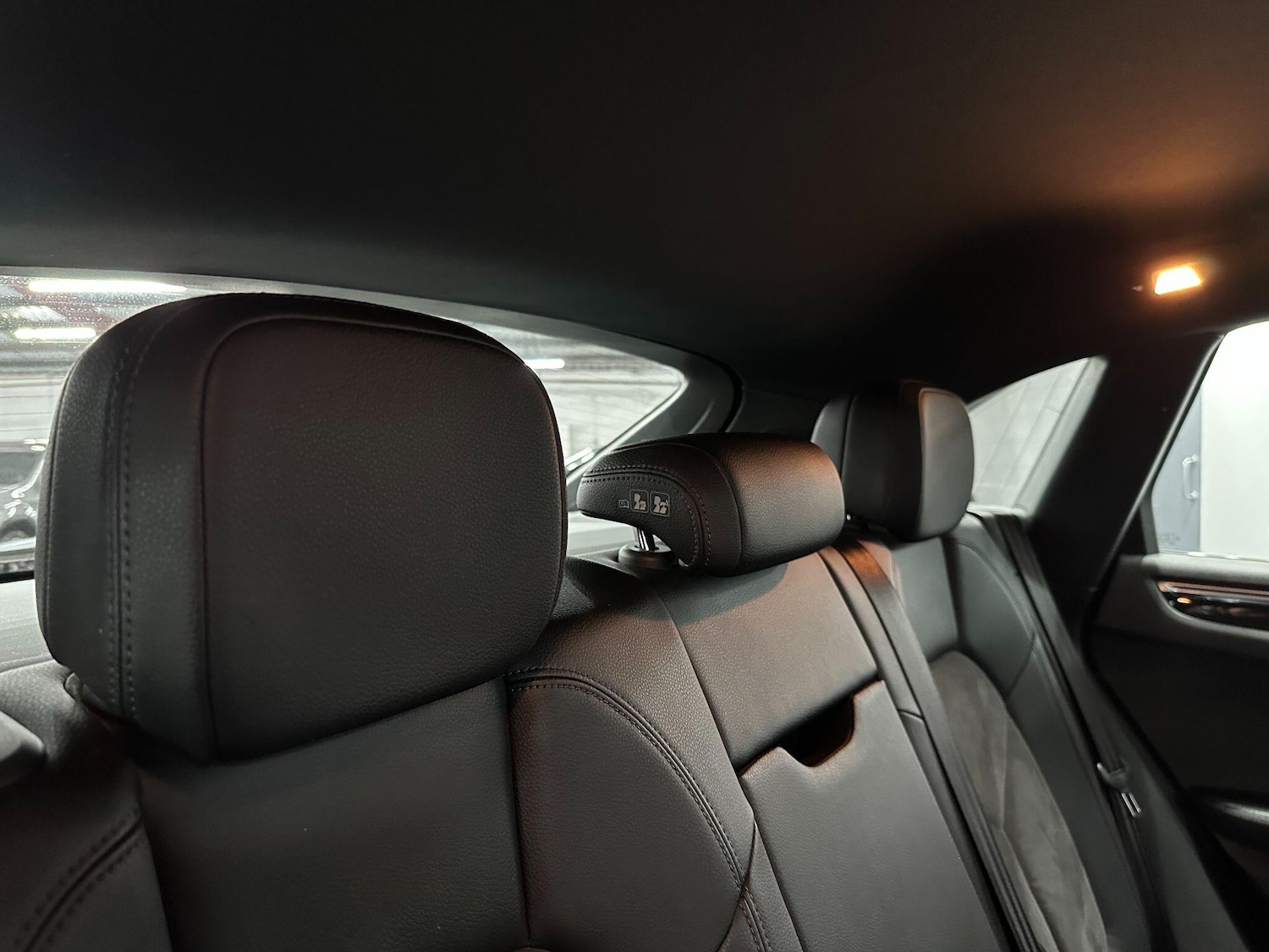 Used Porsche Macan 2016 for sale - 76801846: Photo 44