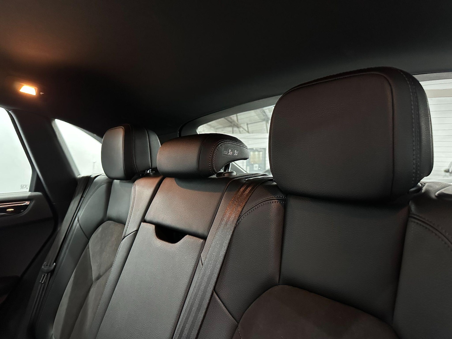 Used Porsche Macan 2016 for sale - 76801846: Photo 48