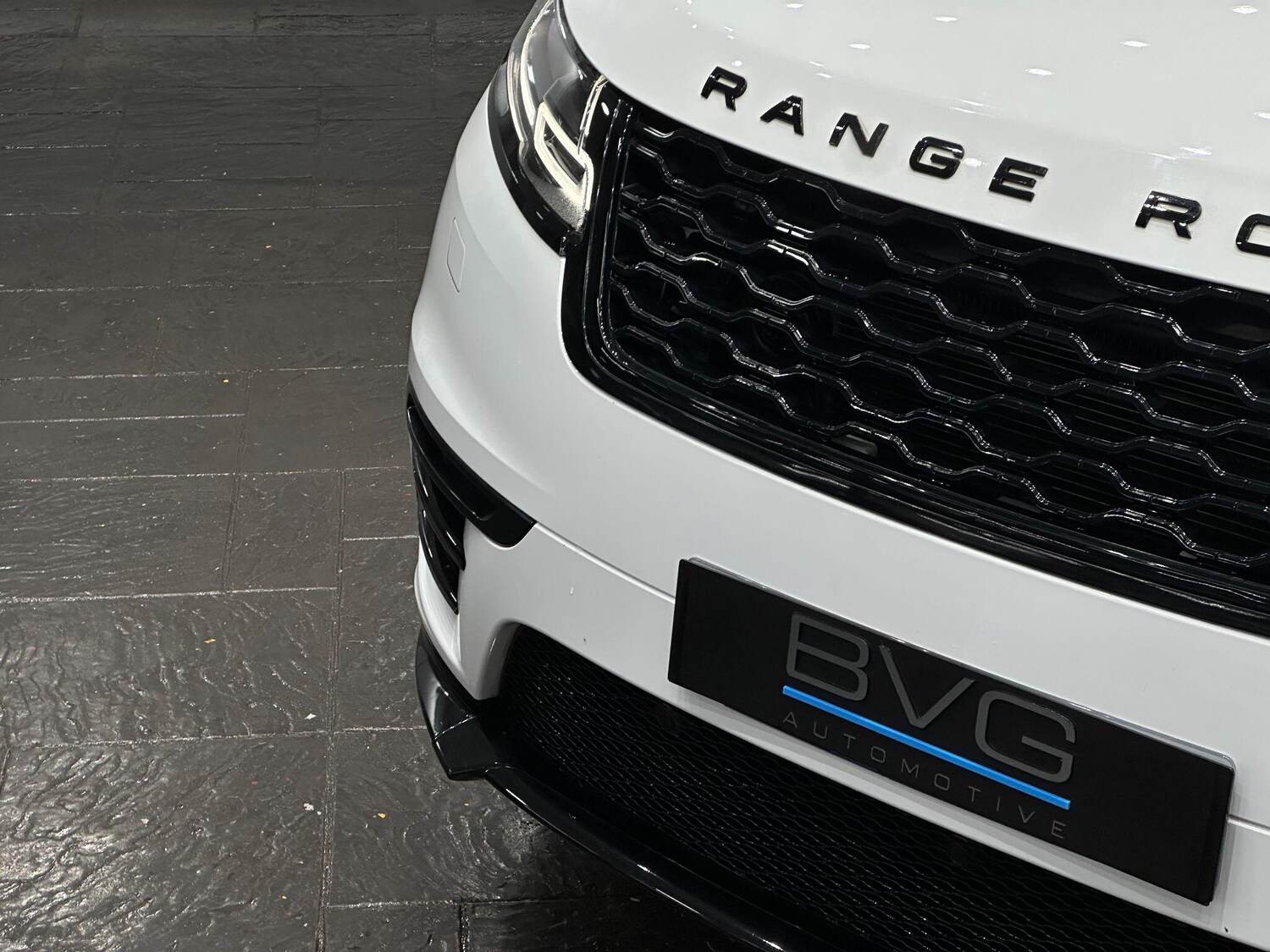 Used Land Rover Range Rover Velar 2019 for sale - 76976680: Photo 16