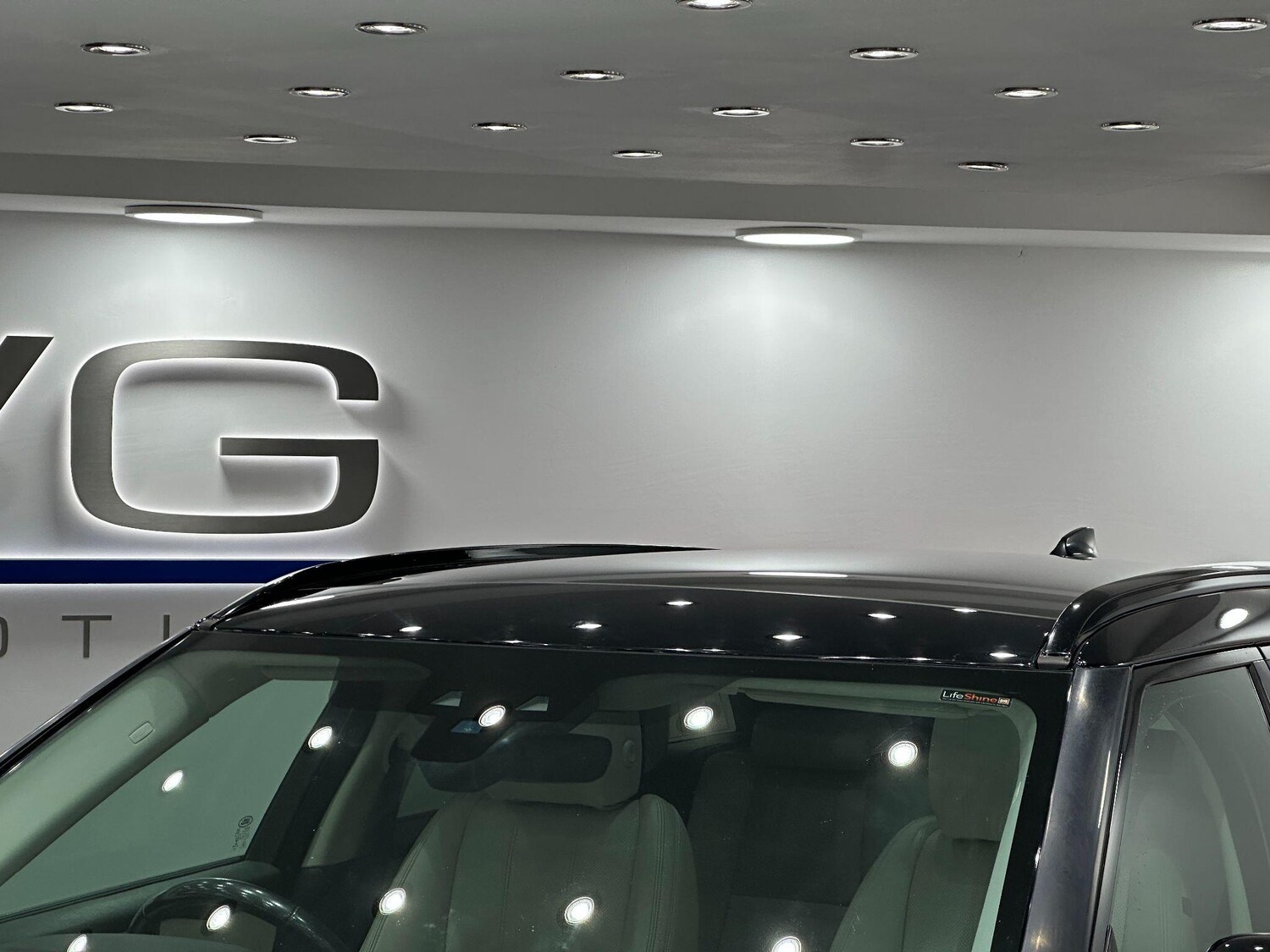 Used Land Rover Range Rover Velar 2019 for sale - 76976680: Photo 18