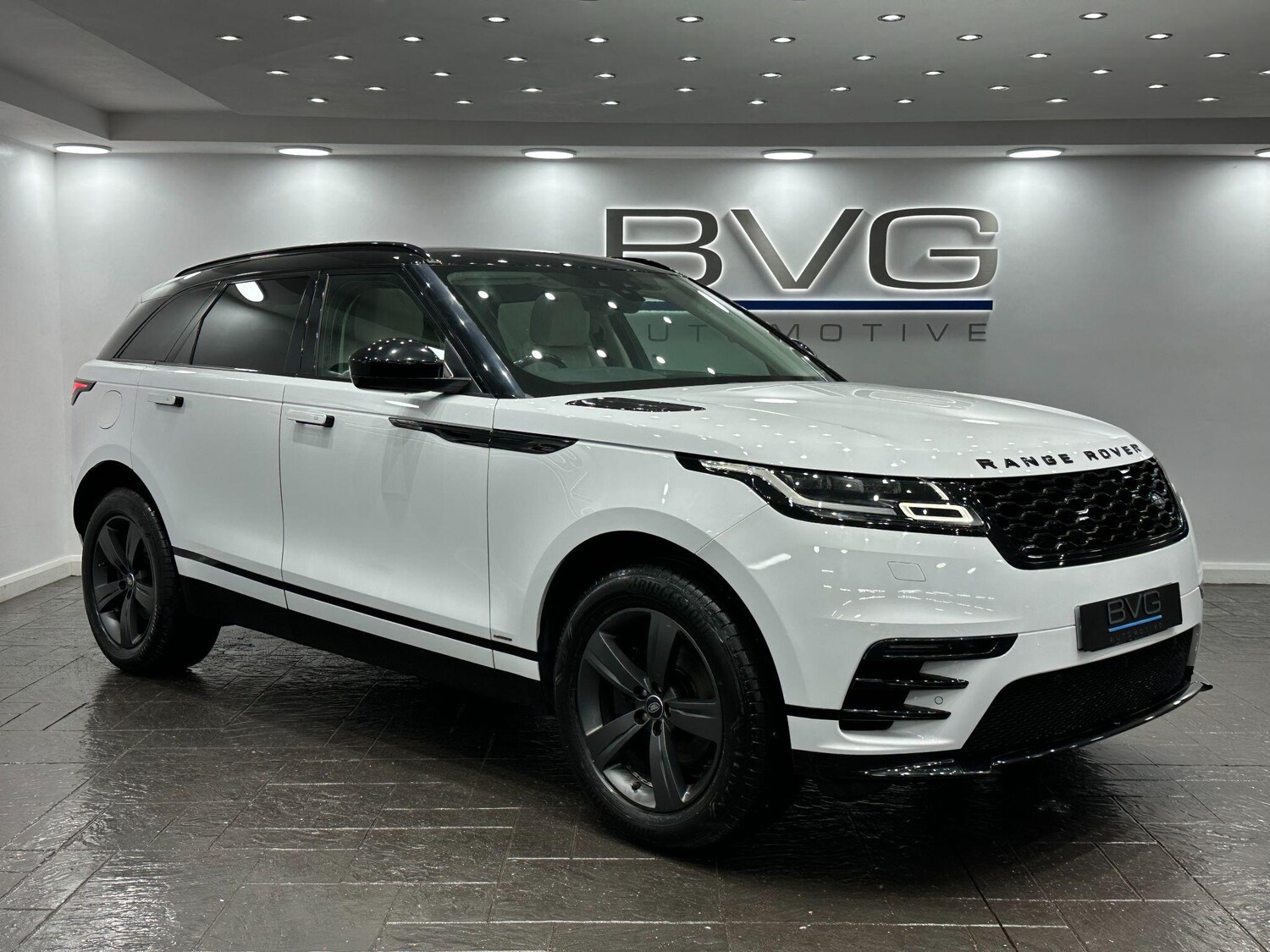 Used Land Rover Range Rover Velar 2019 for sale - 76976680: Photo 4