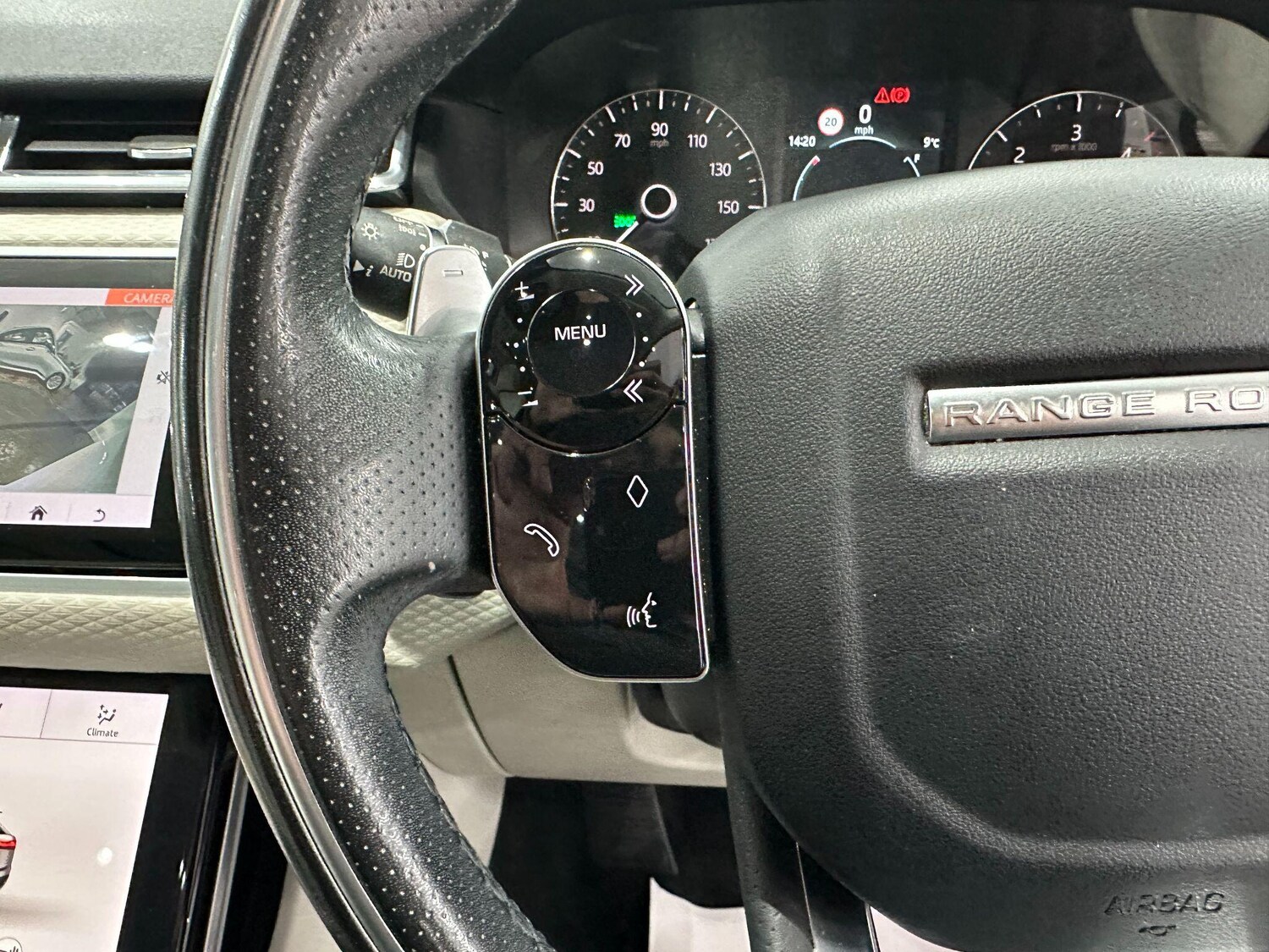 Used Land Rover Range Rover Velar 2019 for sale - 76976680: Photo 46