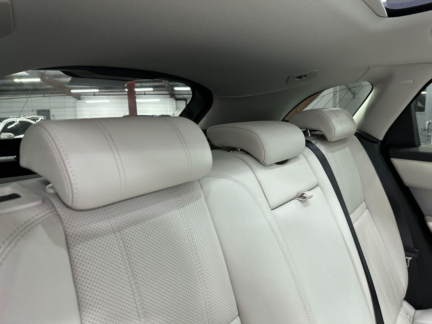 Used Land Rover Range Rover Velar 2019 for sale - 76976680: Photo 62