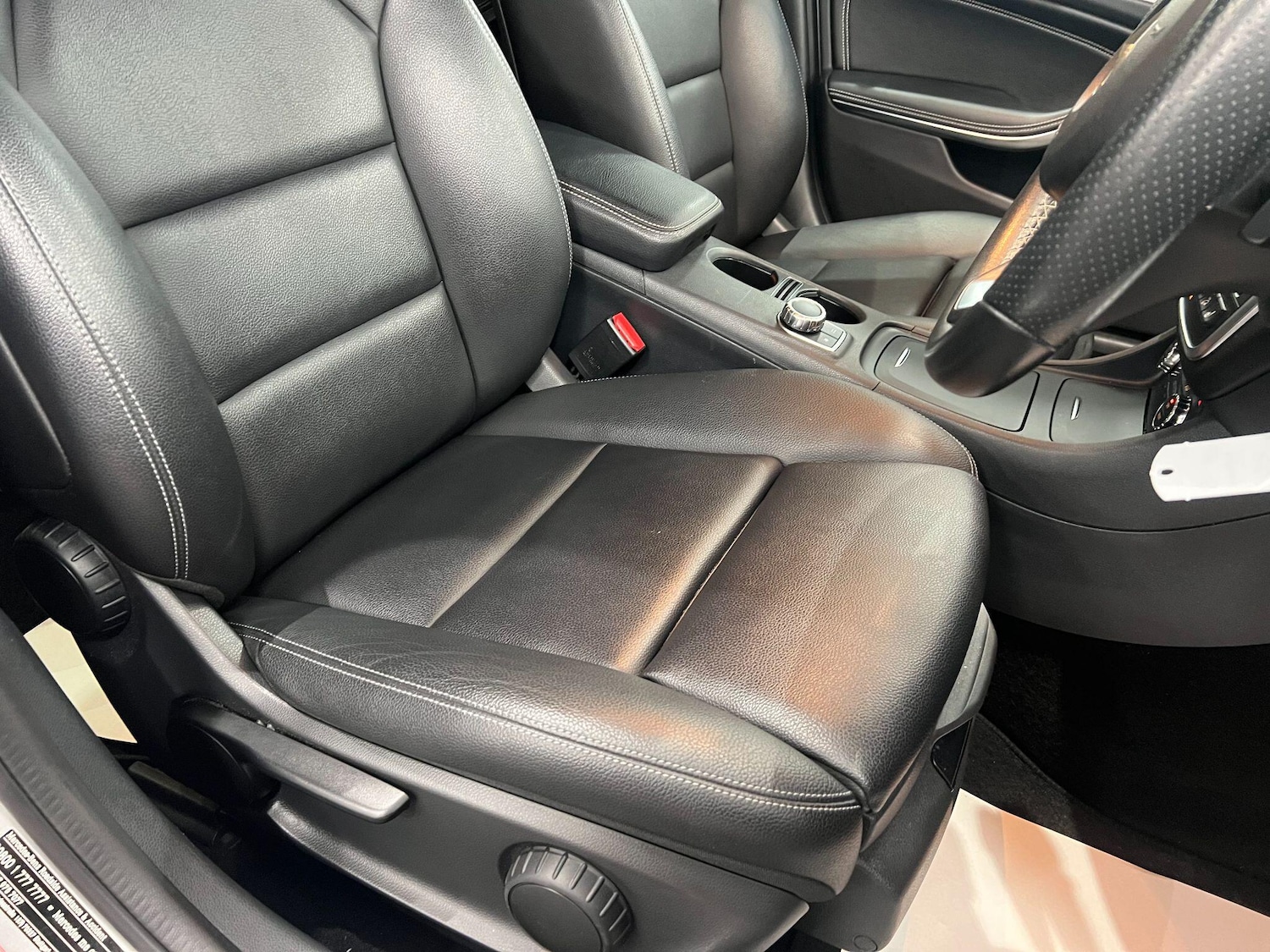 Used Mercedes-Benz GLA 2017 for sale - 76201180: Photo 29