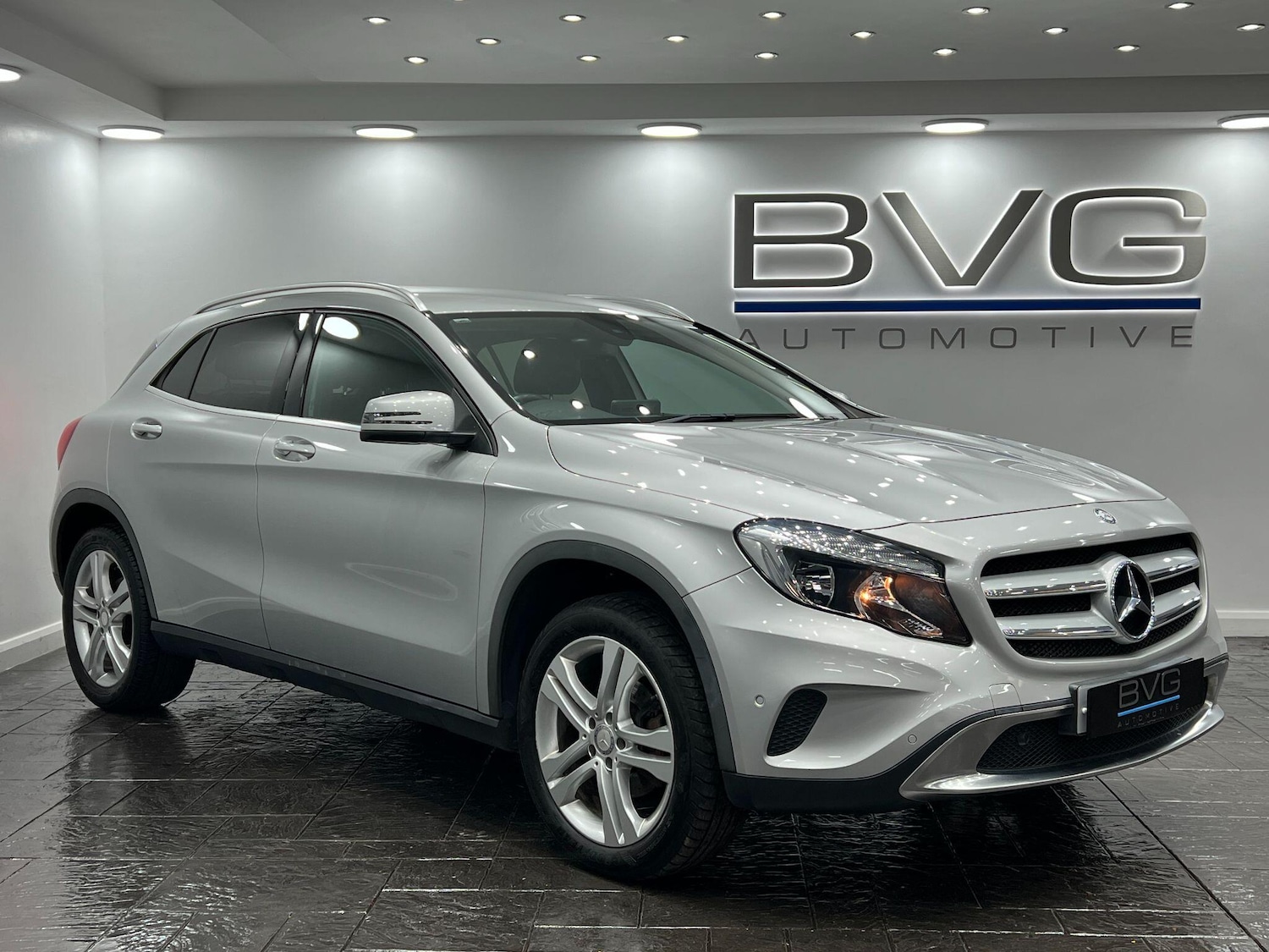 Used Mercedes-Benz GLA 2017 for sale - 76201180: Photo 4