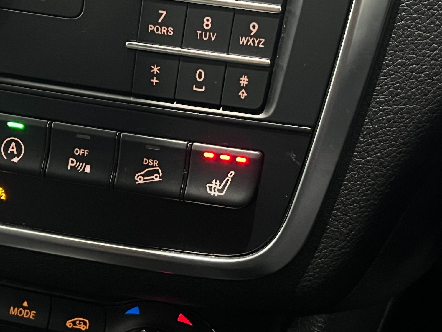 Used Mercedes-Benz GLA 2017 for sale - 76201180: Photo 41