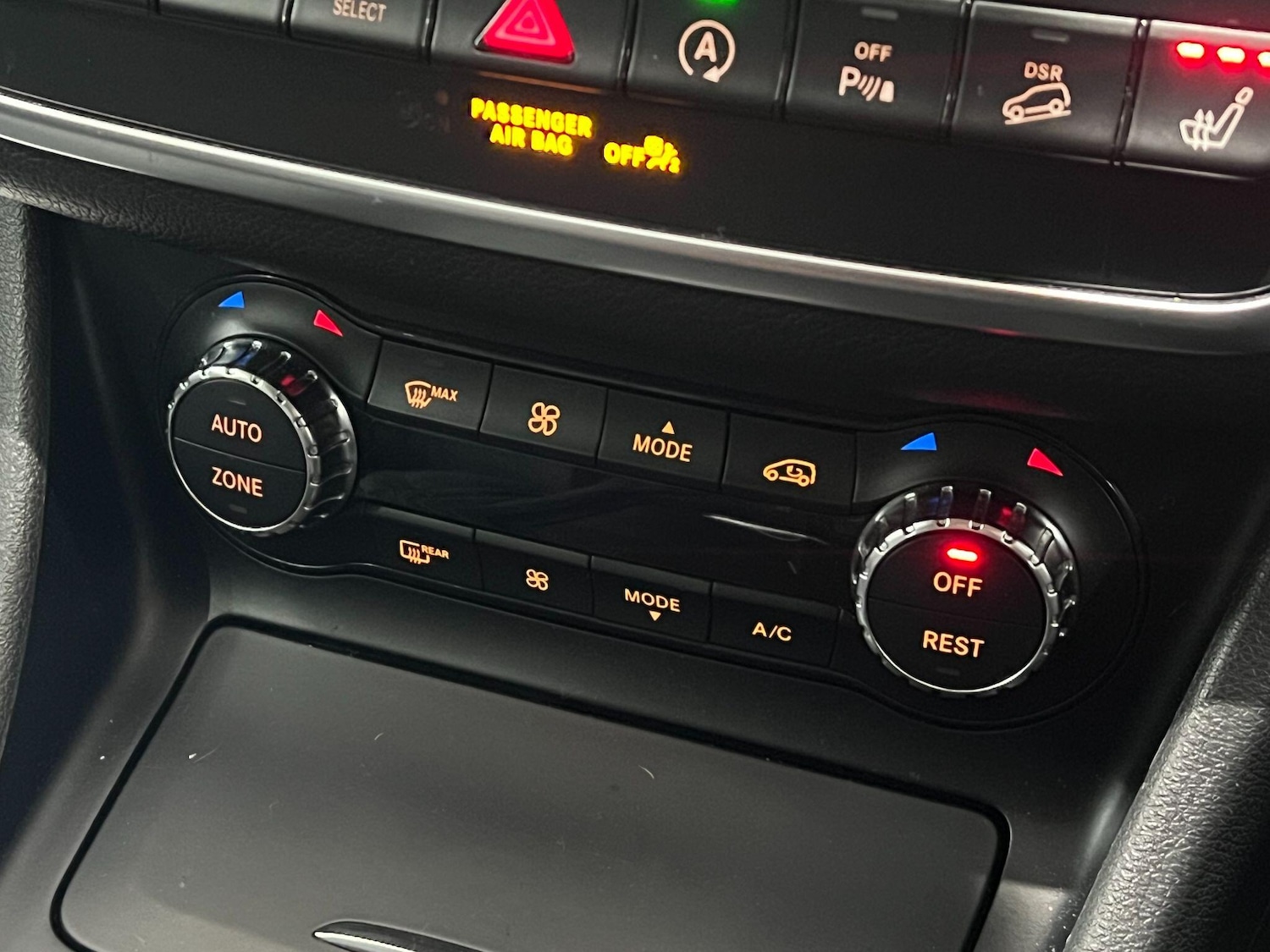 Used Mercedes-Benz GLA 2017 for sale - 76201180: Photo 42