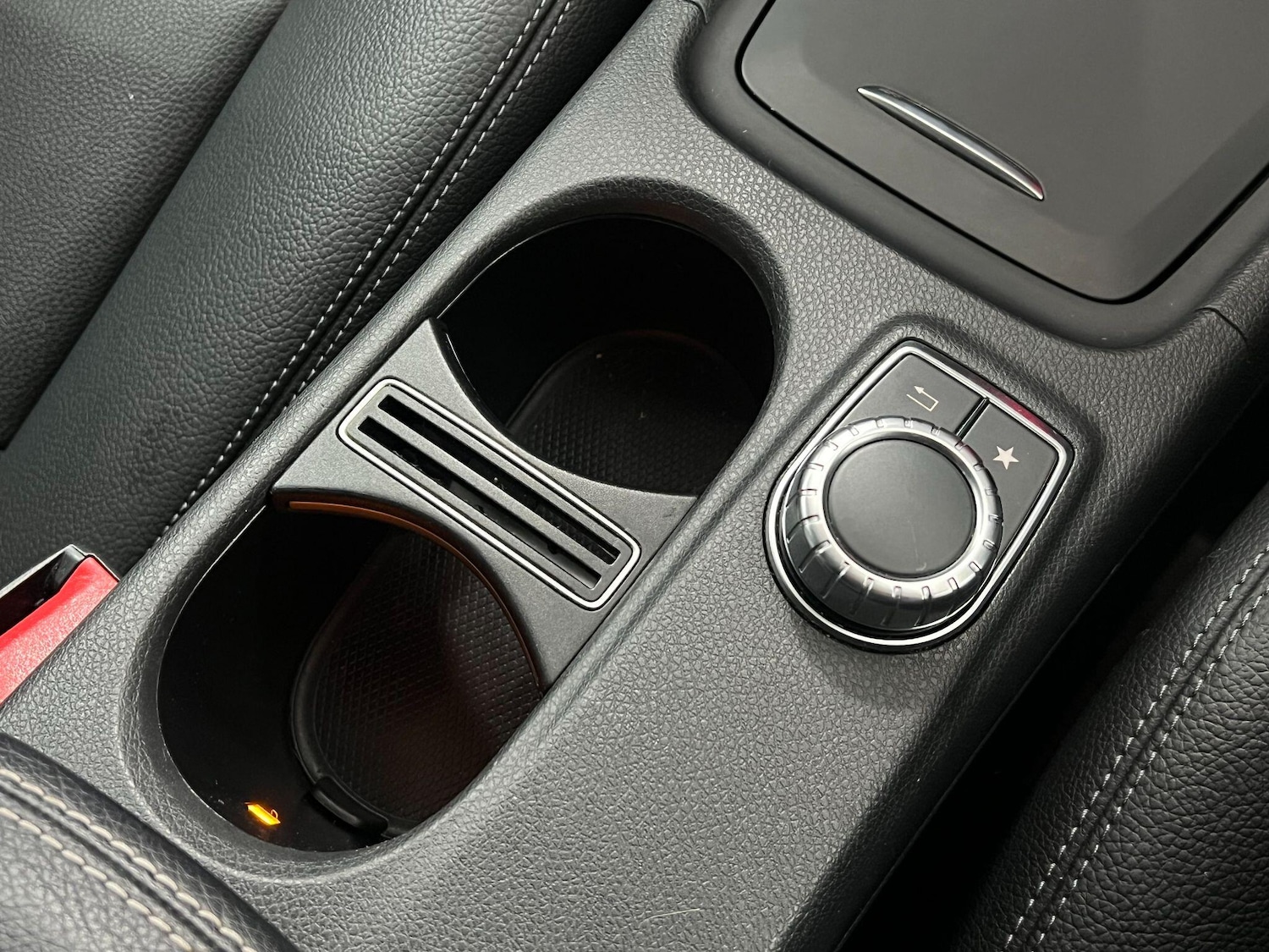 Used Mercedes-Benz GLA 2017 for sale - 76201180: Photo 45