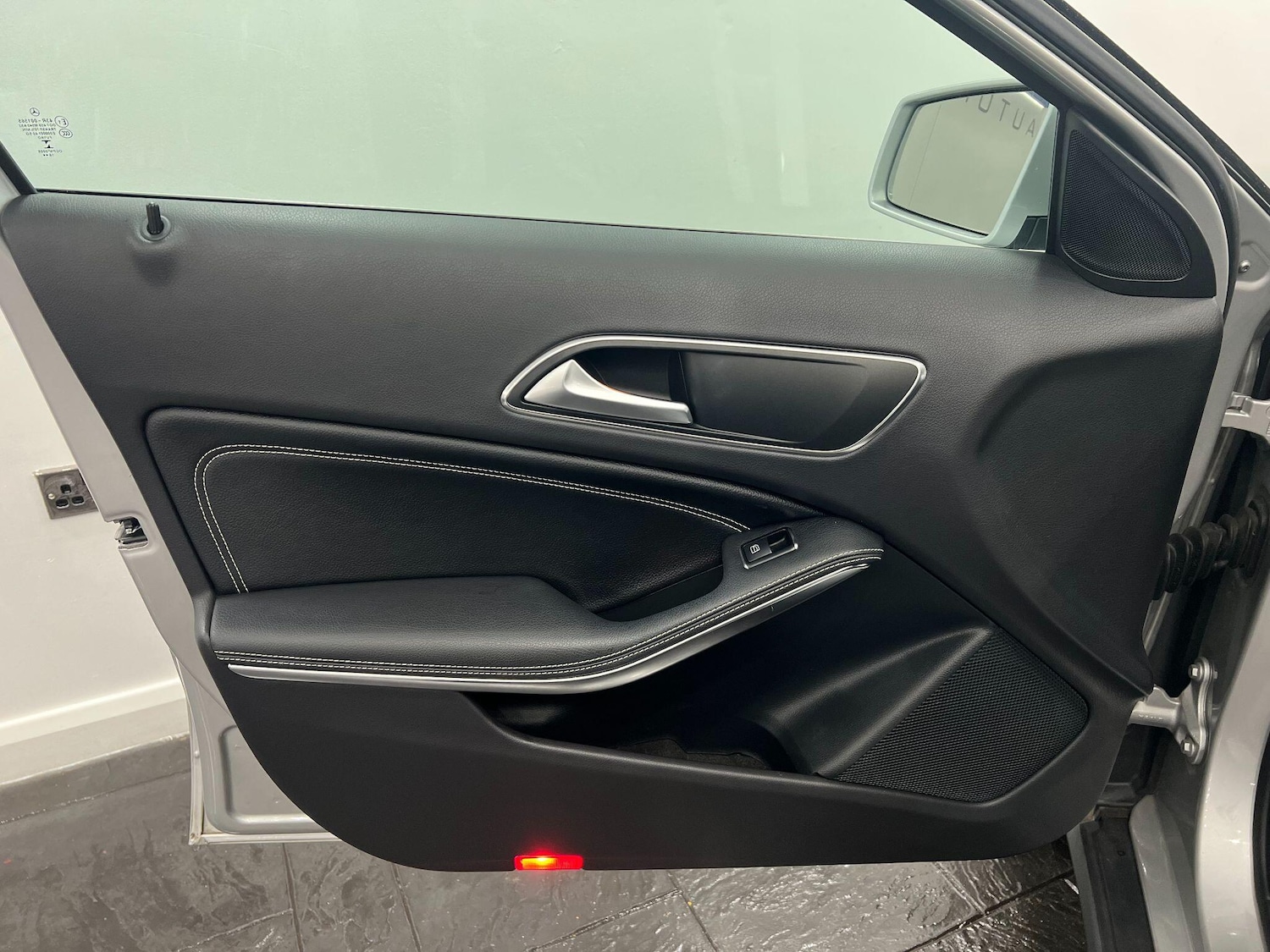 Used Mercedes-Benz GLA 2017 for sale - 76201180: Photo 53