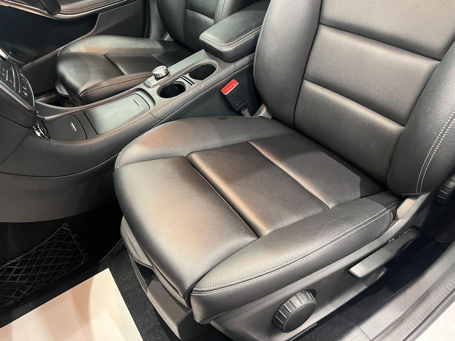 Used Mercedes-Benz GLA 2017 for sale - 76201180: Photo 57