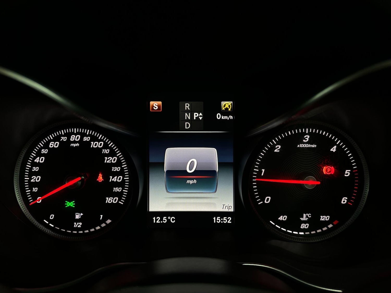 Used Mercedes-Benz GLC 2018 for sale - 76898297: Photo 47