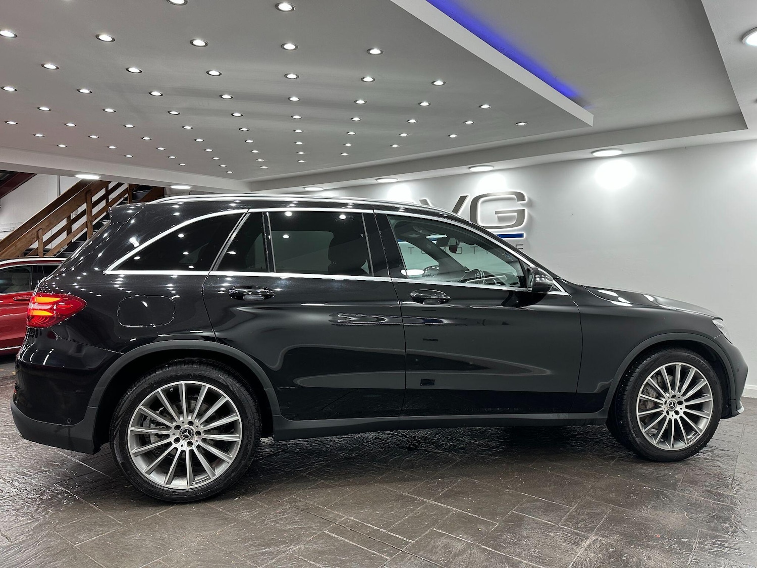 Used Mercedes-Benz GLC 2018 for sale - 76898297: Photo 8