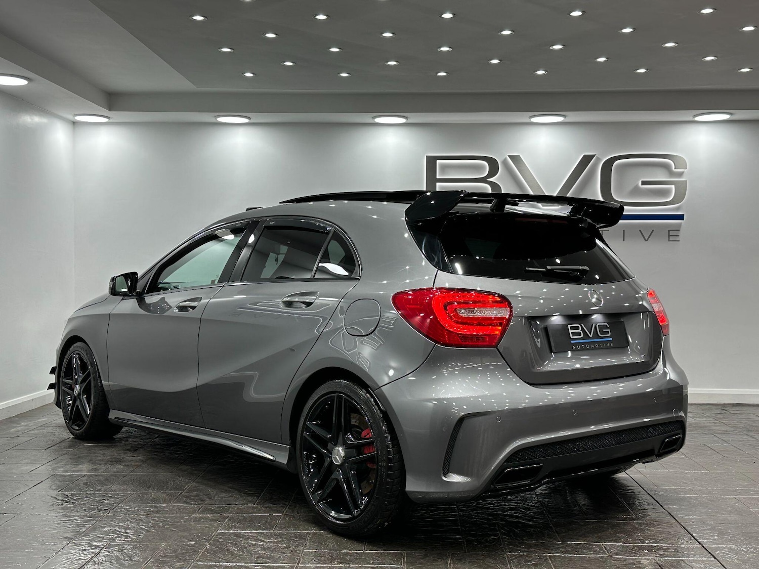 Used Mercedes-Benz A-Class 2015 for sale - 76549876: Photo 10