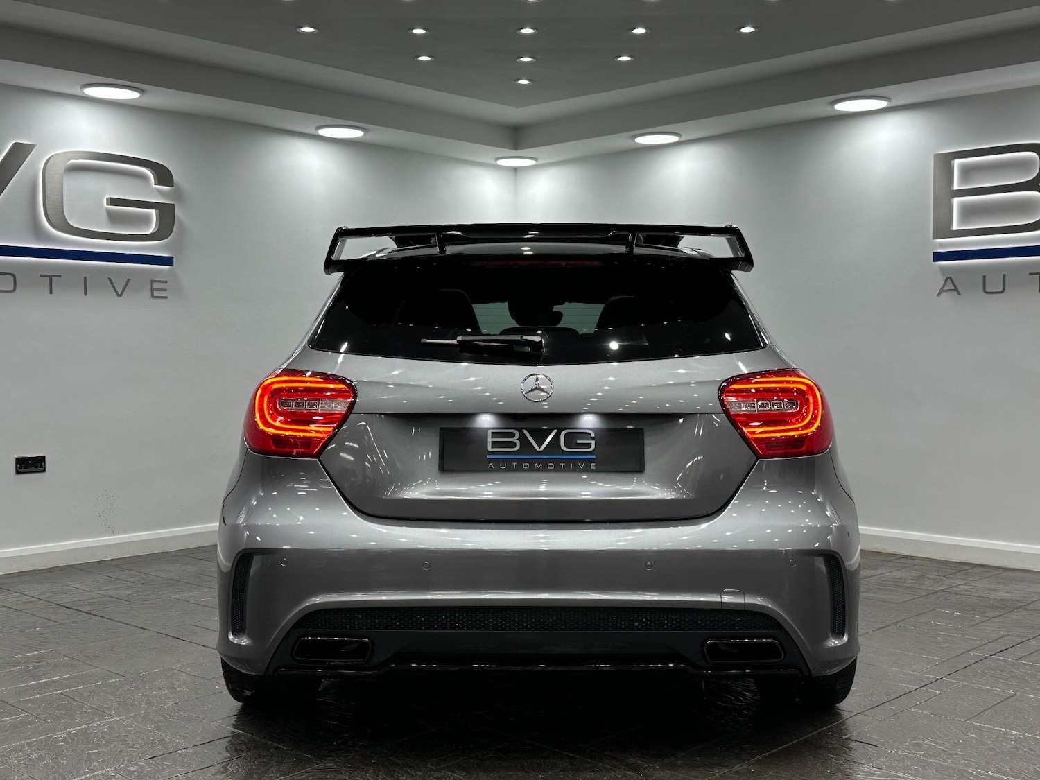 Used Mercedes-Benz A-Class 2015 for sale - 76549876: Photo 11