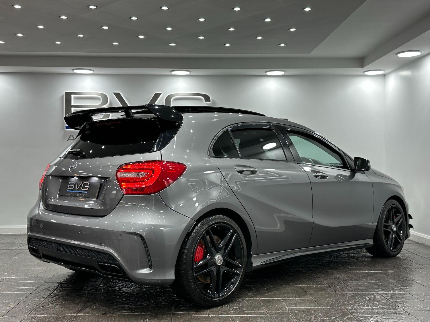 Used Mercedes-Benz A-Class 2015 for sale - 76549876: Photo 12