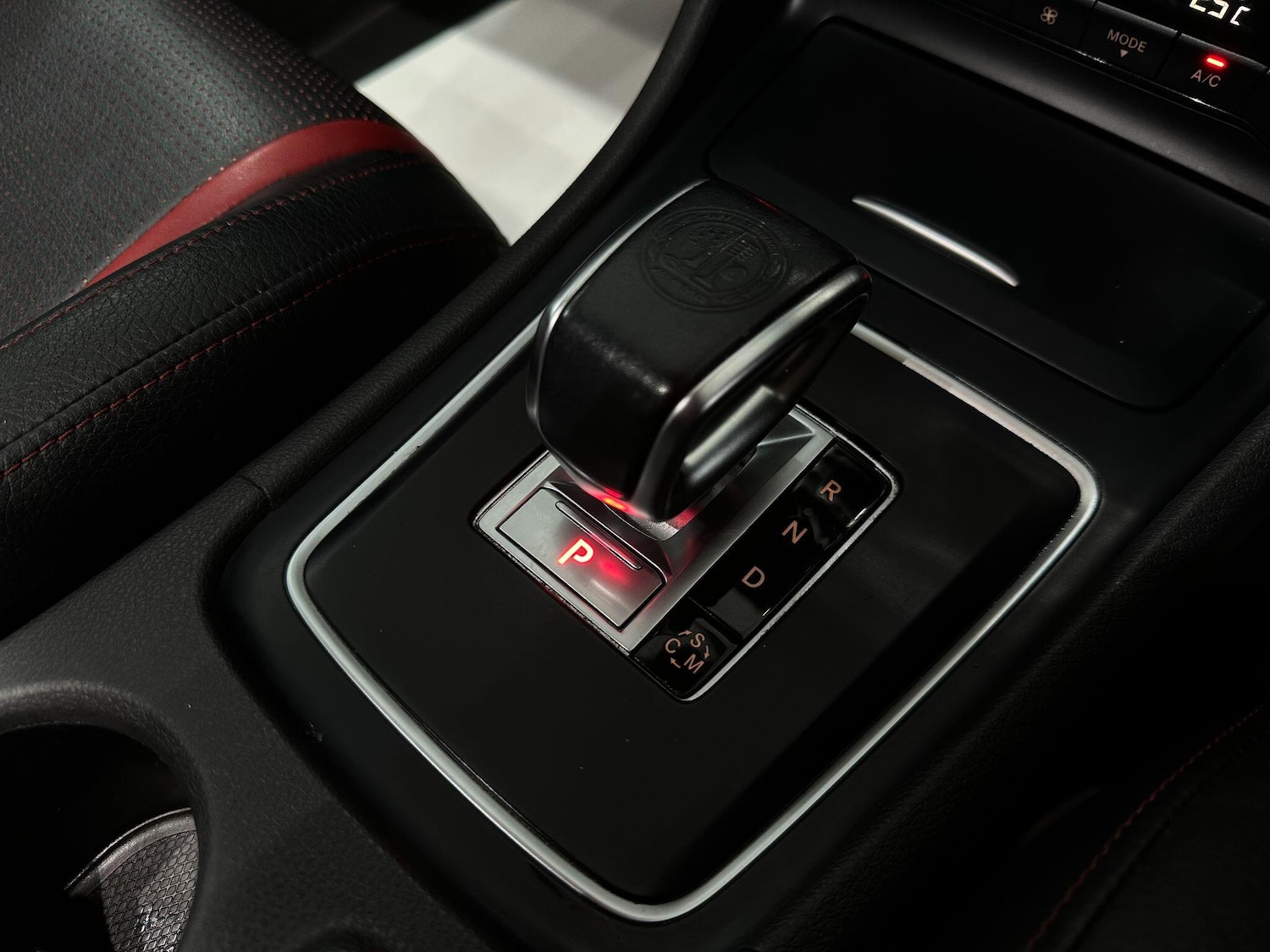 Used Mercedes-Benz A-Class 2015 for sale - 76549876: Photo 30